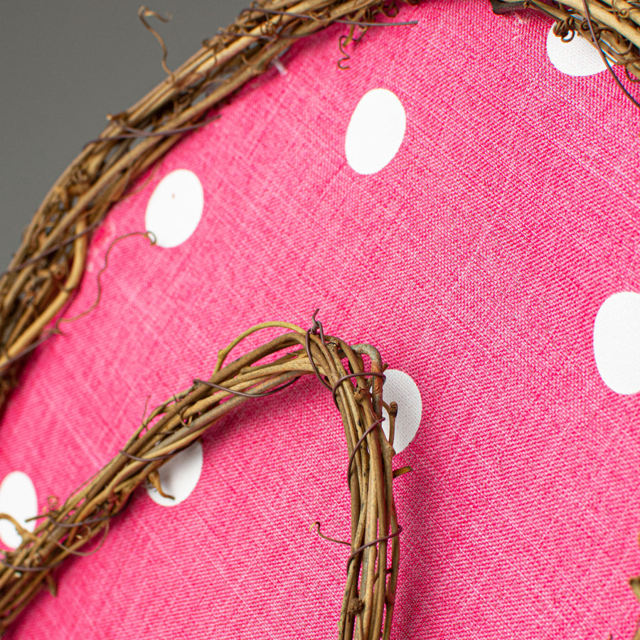 22" Grapevine Hanger: Hot Pink Polka Dot Flip Flops detail photo 3