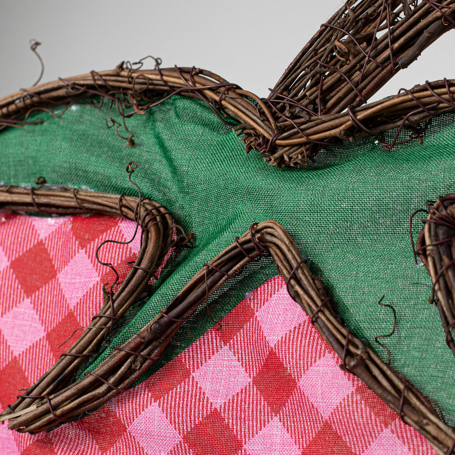 19" Grapevine Hanger: Red & Pink Strawberry detail photo 3