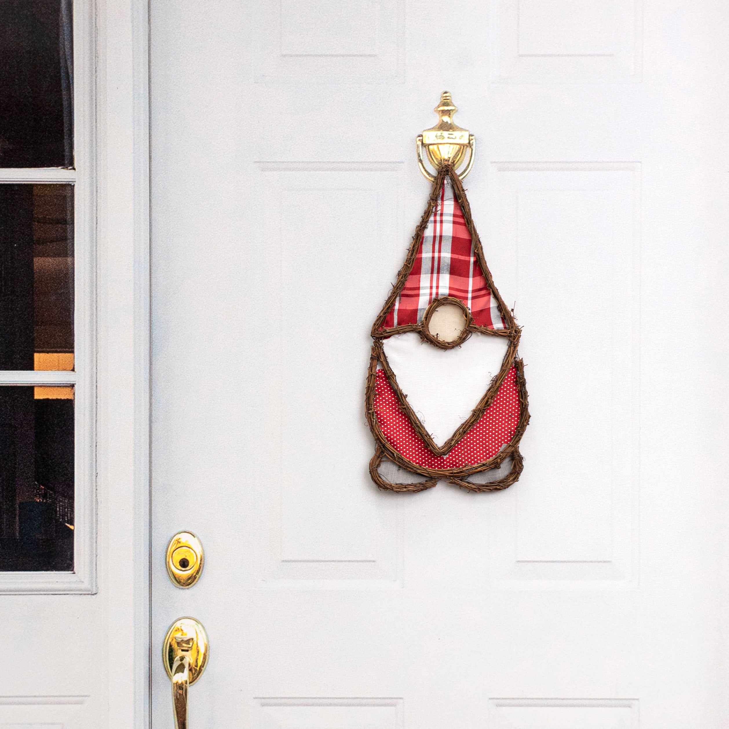 20" Grapevine Hanger: Red Plaid Gnome Lifestyle Photo
