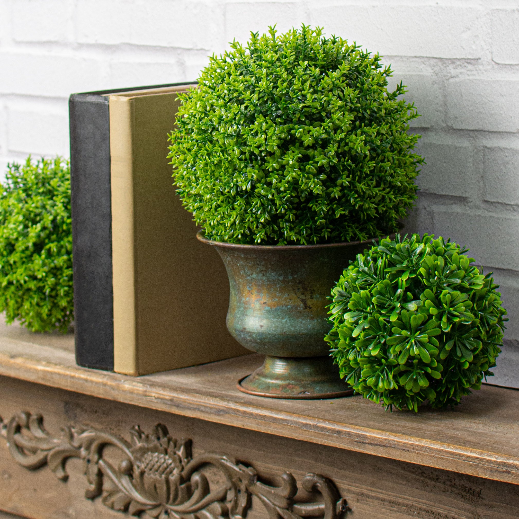 5" Green Boxwood Ball Lifestyle Photo
