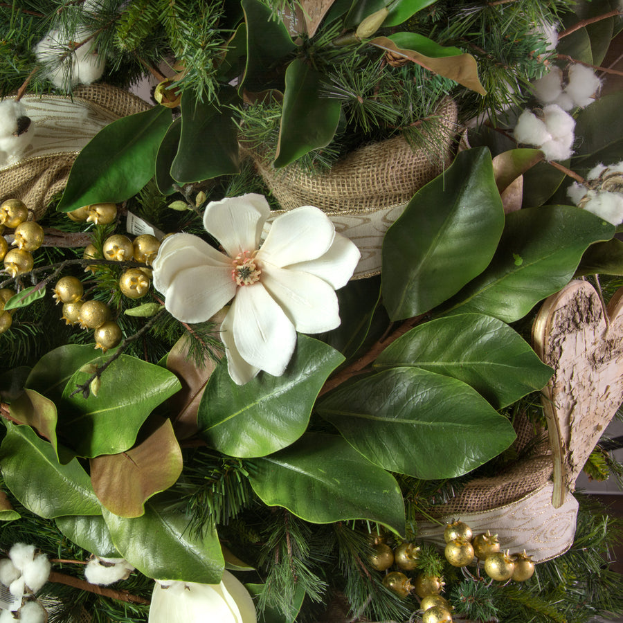 5' Green Magnolia Leaf Garland Lifestyle Photo