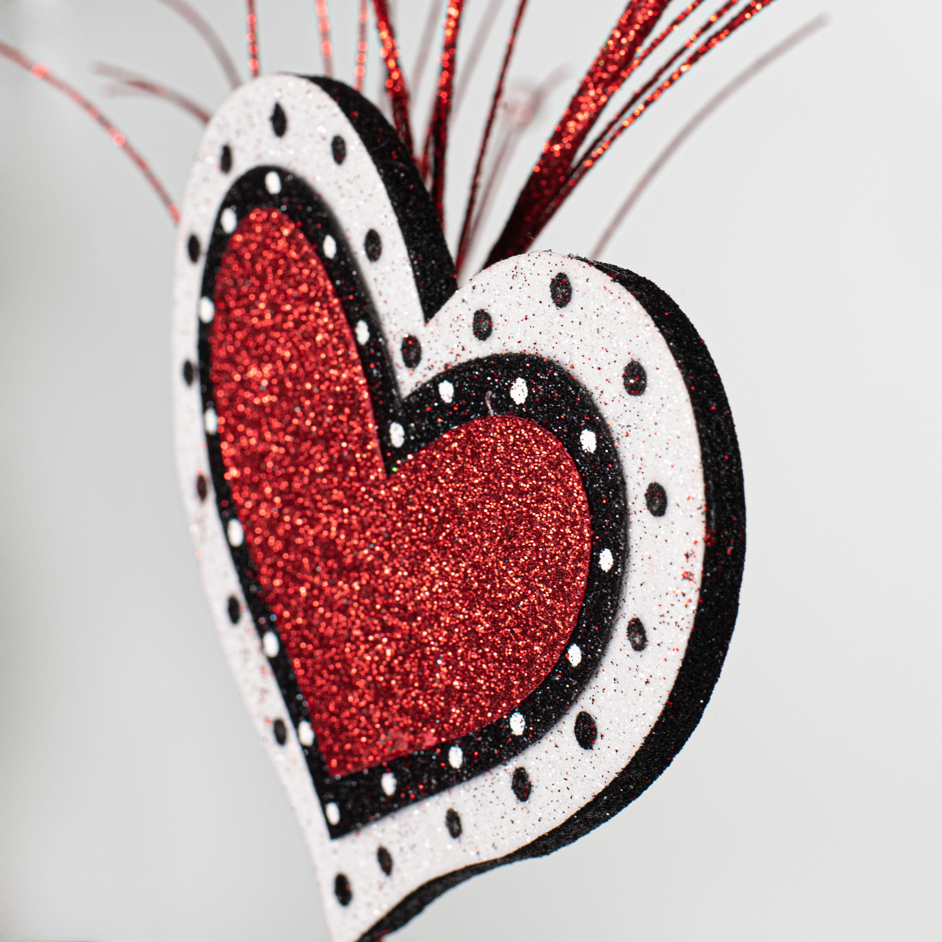 28" Heart Ball Spray Lifestyle Photo