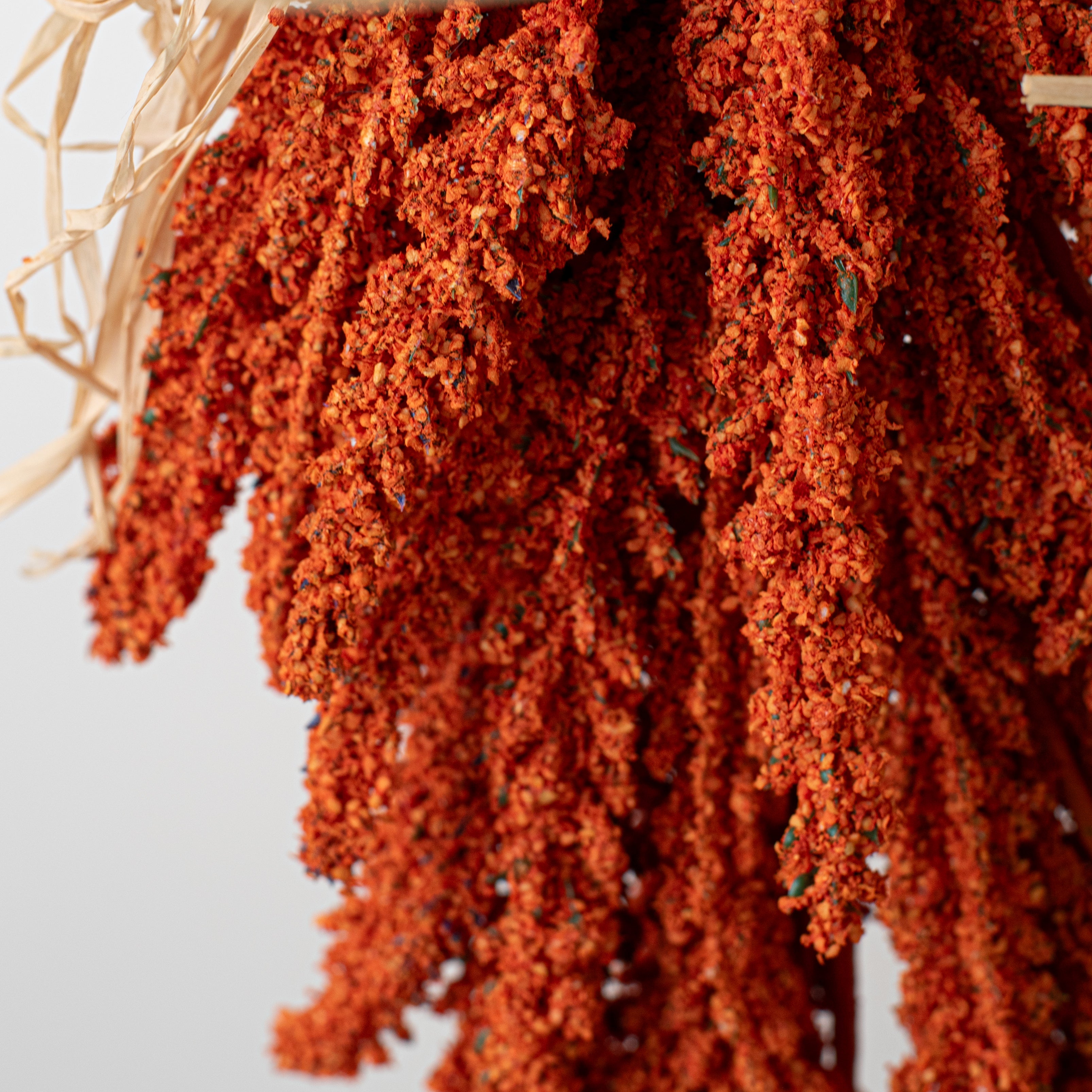 25" Heather Bough Carrot Teardrop detail photo 3