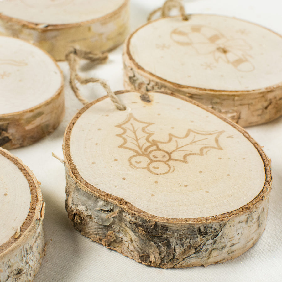 4" Holiday Birch Slice Ornaments: Christmas (6) detail photo 3