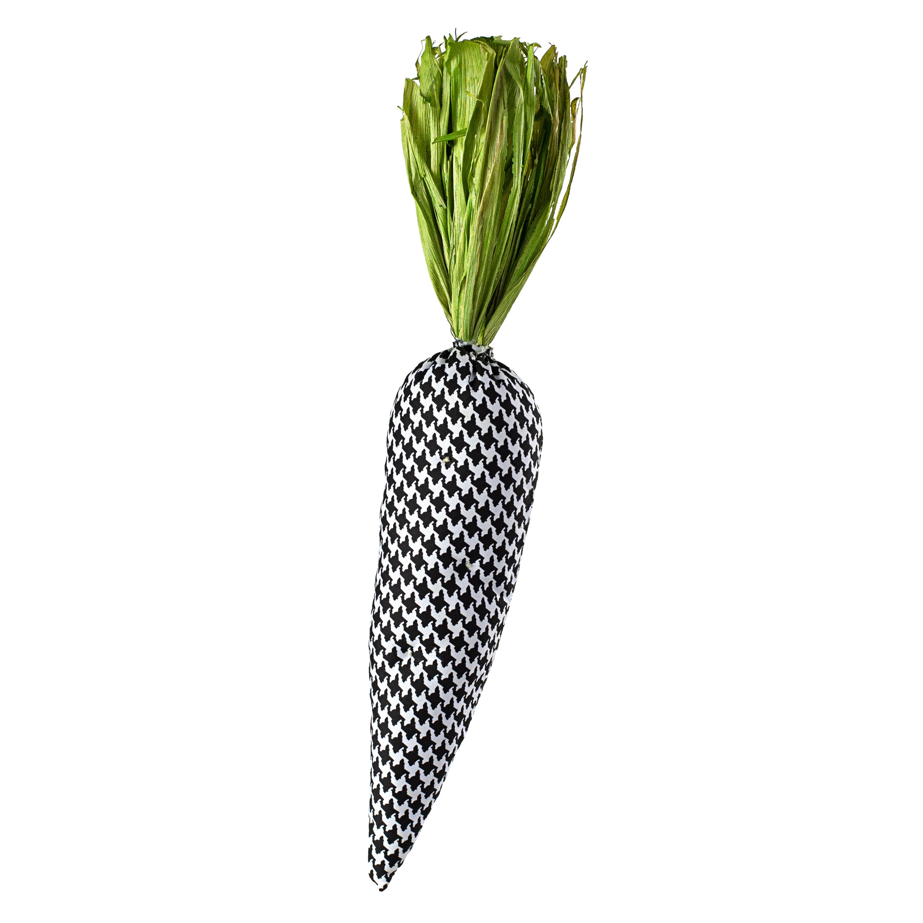18" Houndstooth Carrot: Black Item Number: 63133BKWT