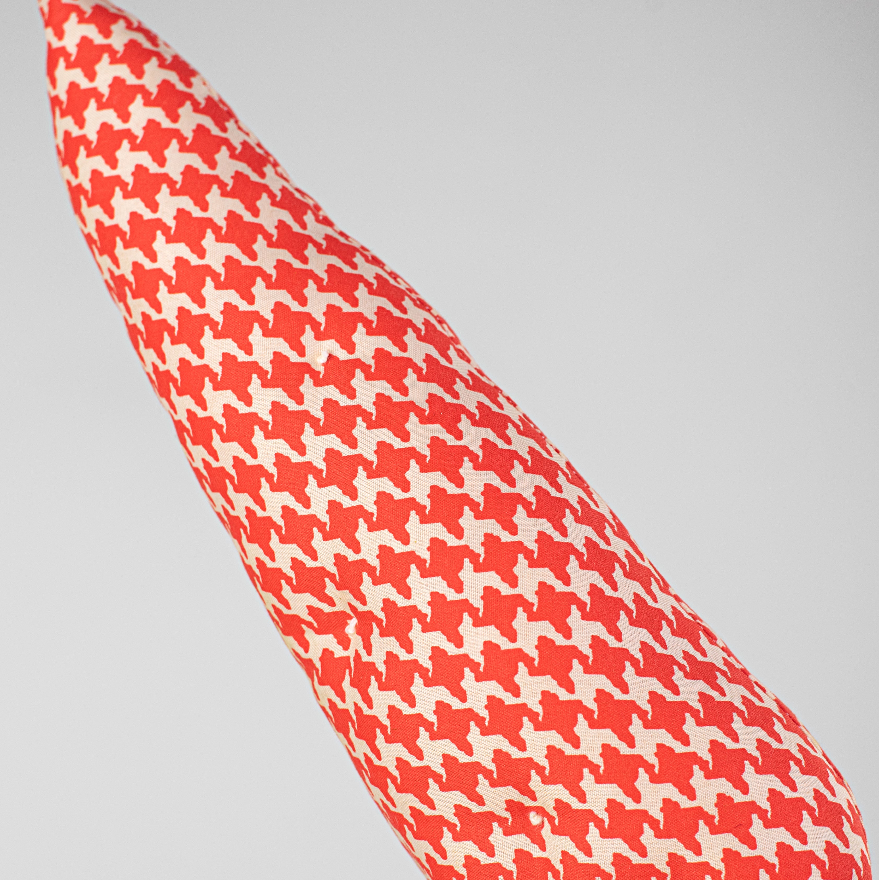 18" Houndstooth Carrot: Orange detail photo 4