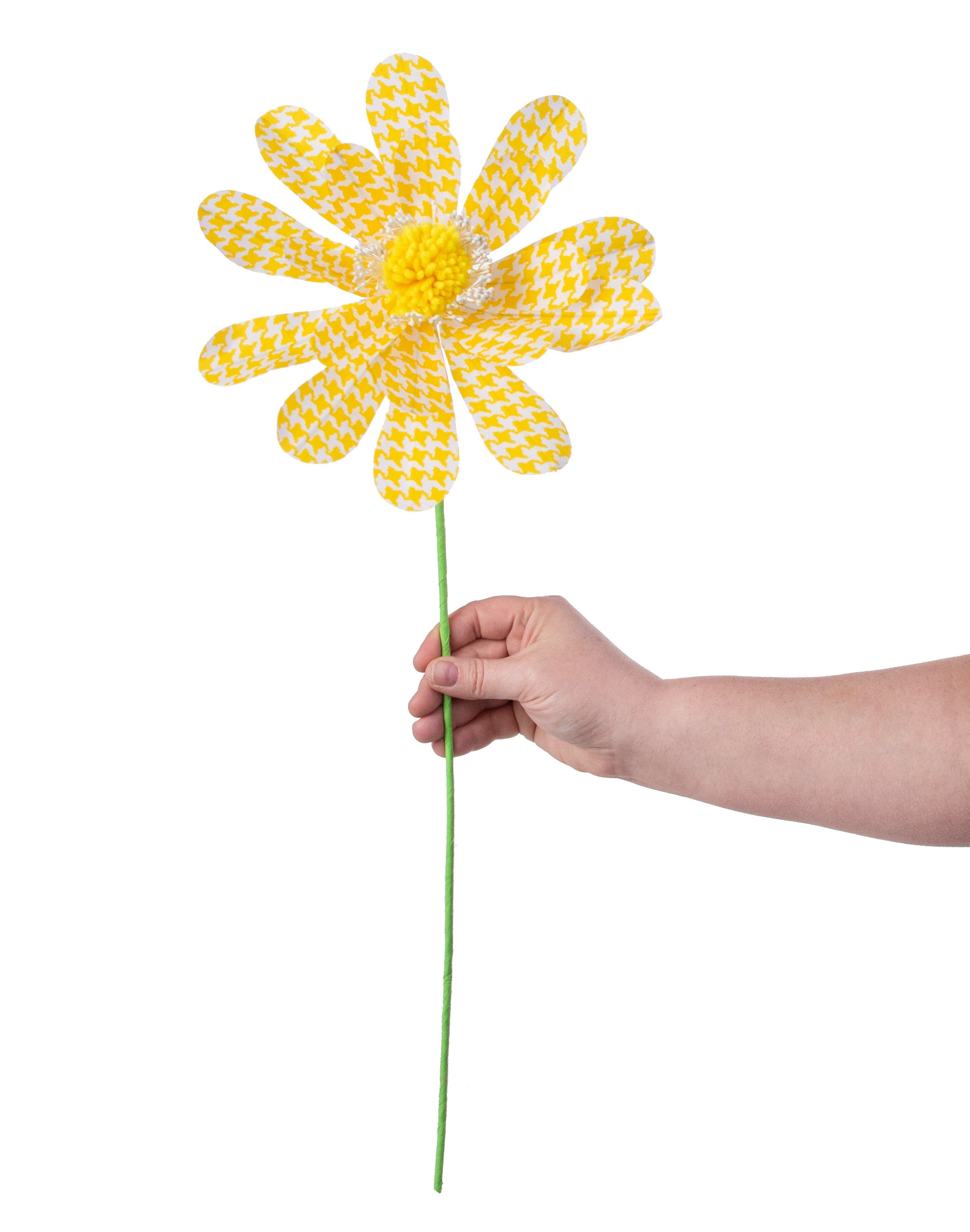 24" Houndstooth Sunflower Spray: Yellow detail photo 3