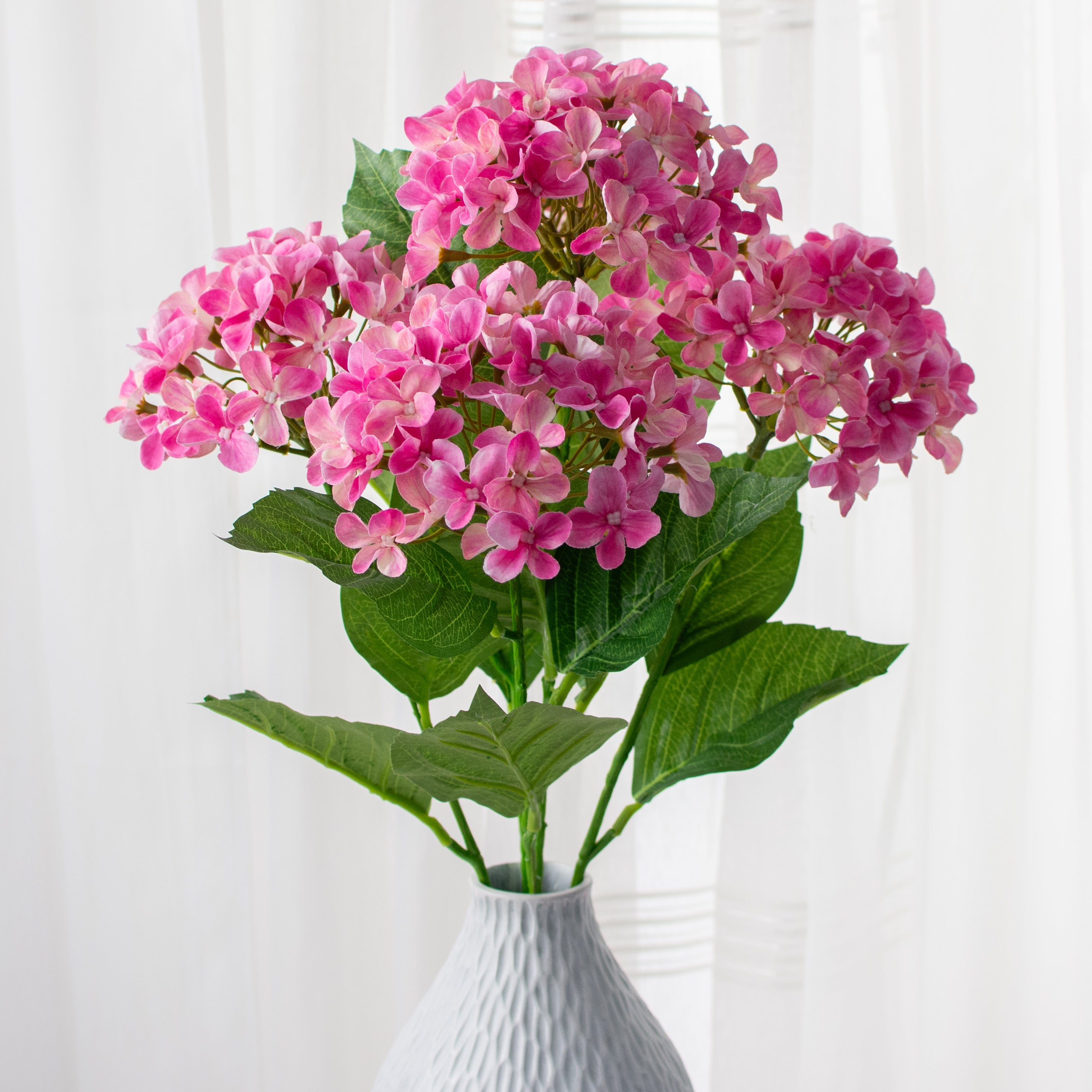 23" Hydrangea Bush: Fuchsia Pink detail photo 4