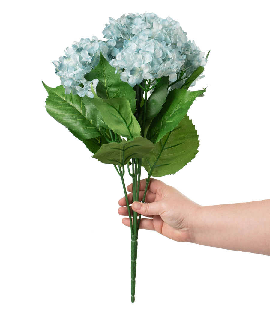 19" Hydrangea Bush: Light Blue (5) detail photo 3