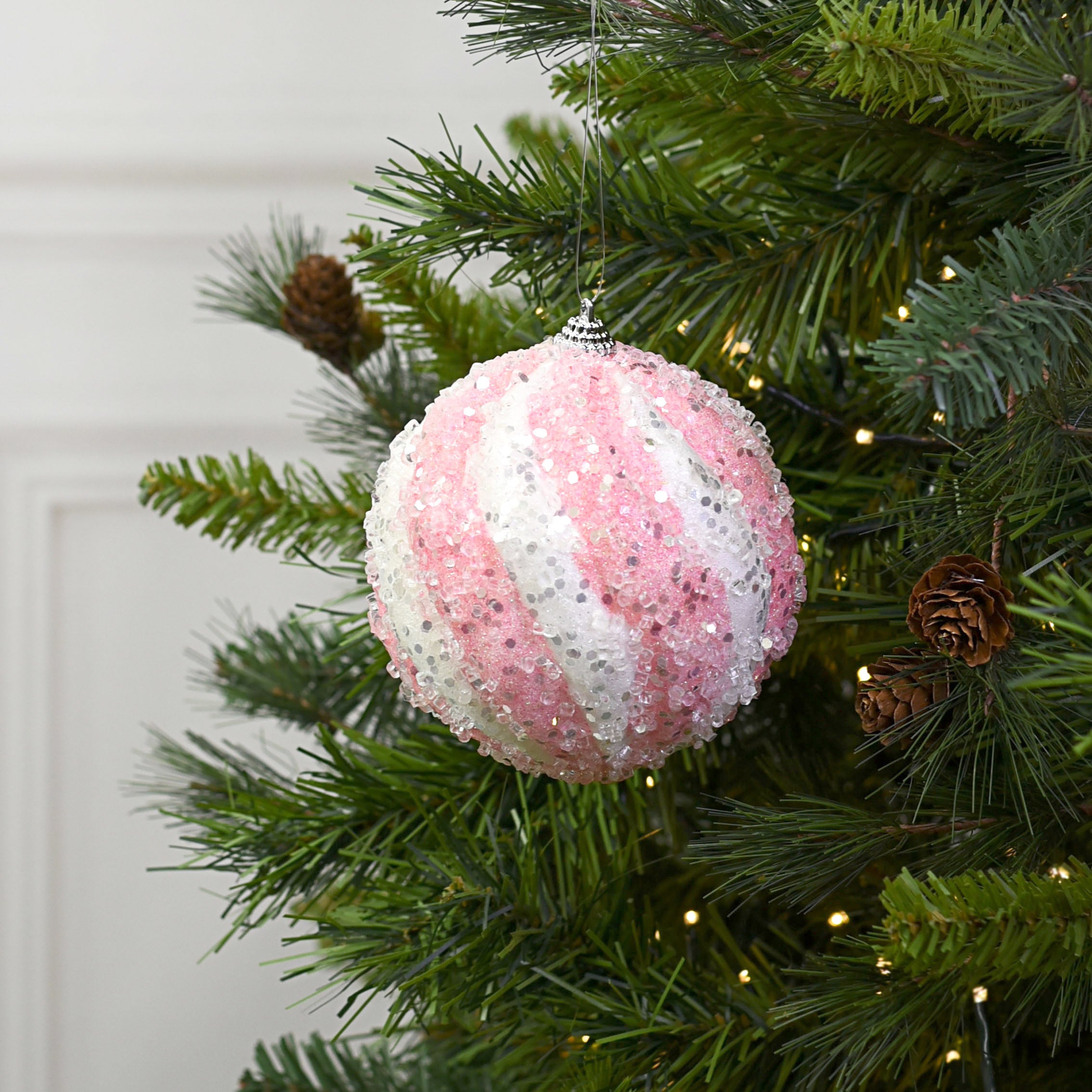 4.5" Icy Ball Ornament: Pink & White Lifestyle Photo