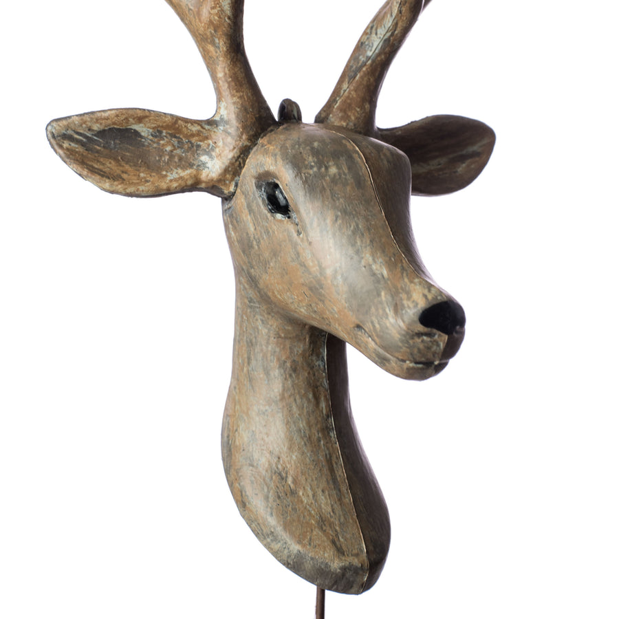 18" Deer Head Pick: Wood Grain