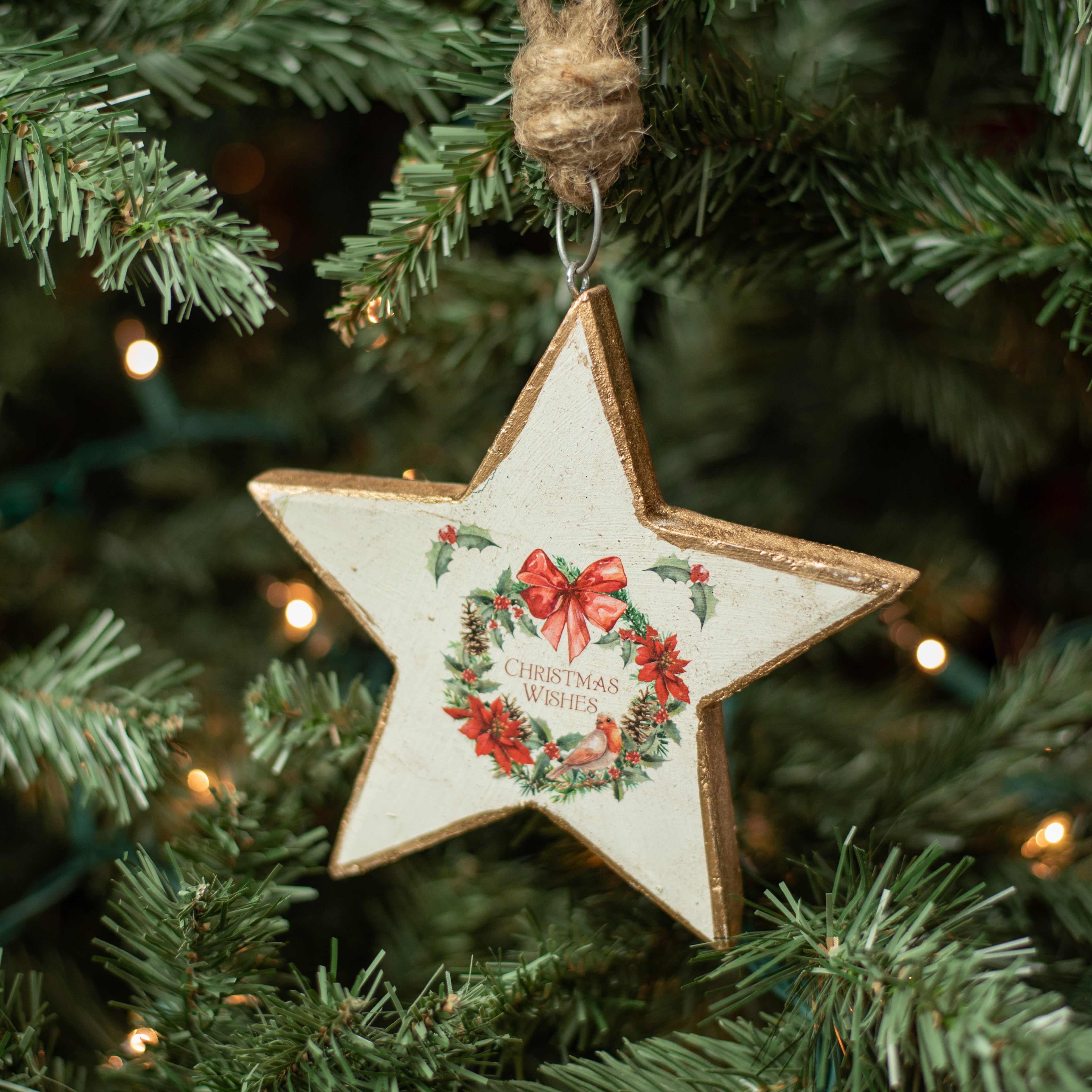 6" Wooden Star Ornament: Christmas Wreath