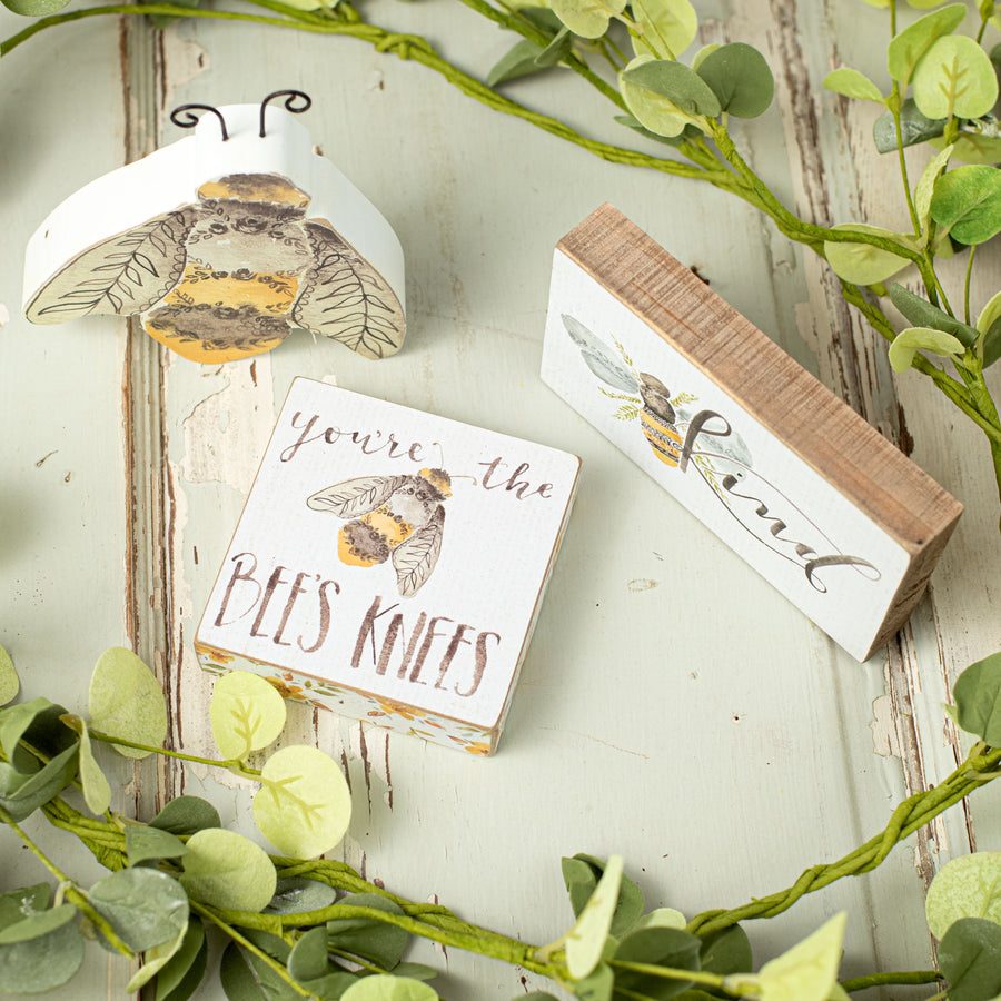 4" Wooden Block Sign: You're The Bee's Knees