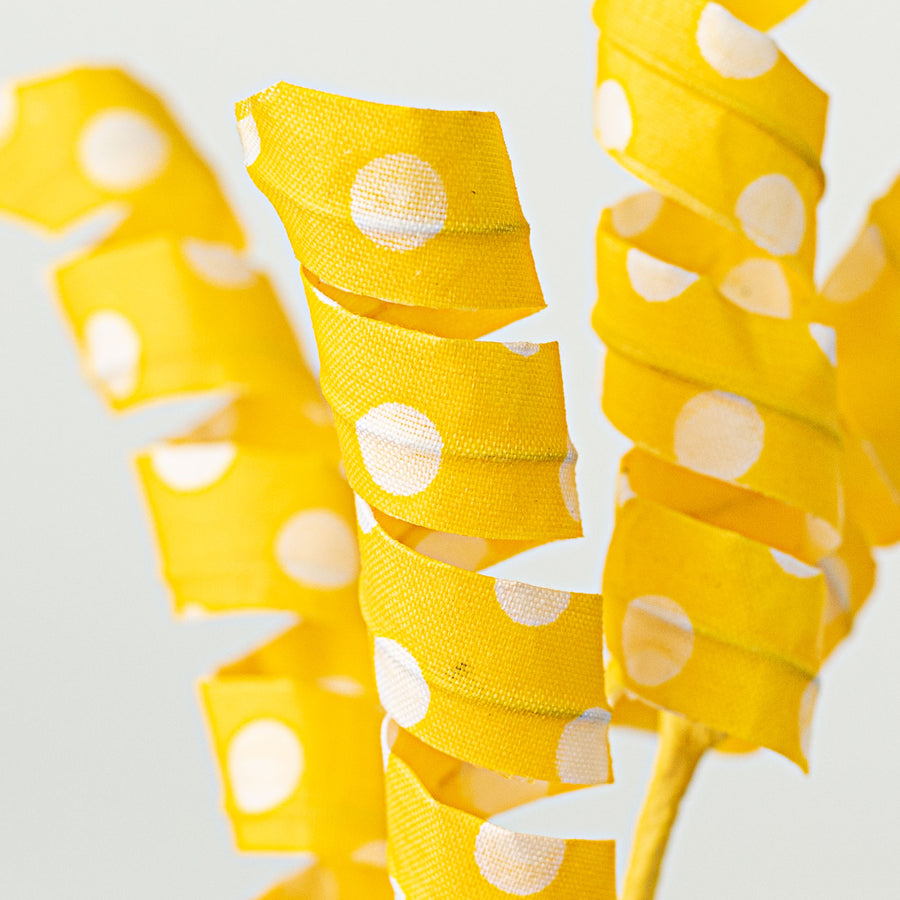 16" Polka Dot Curly Pick: Yellow