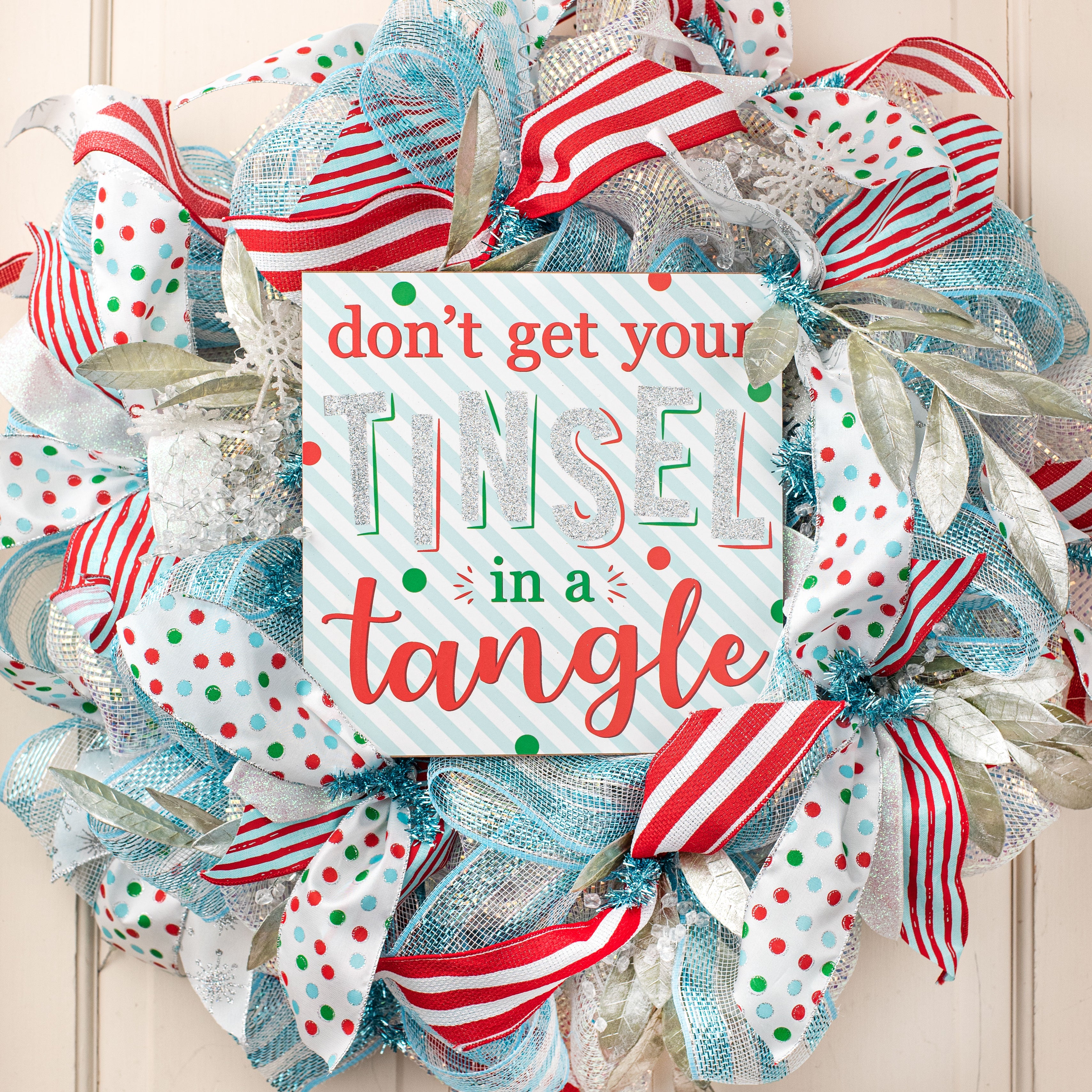 10" Square Wooden Sign: Tinsel In A Tangle