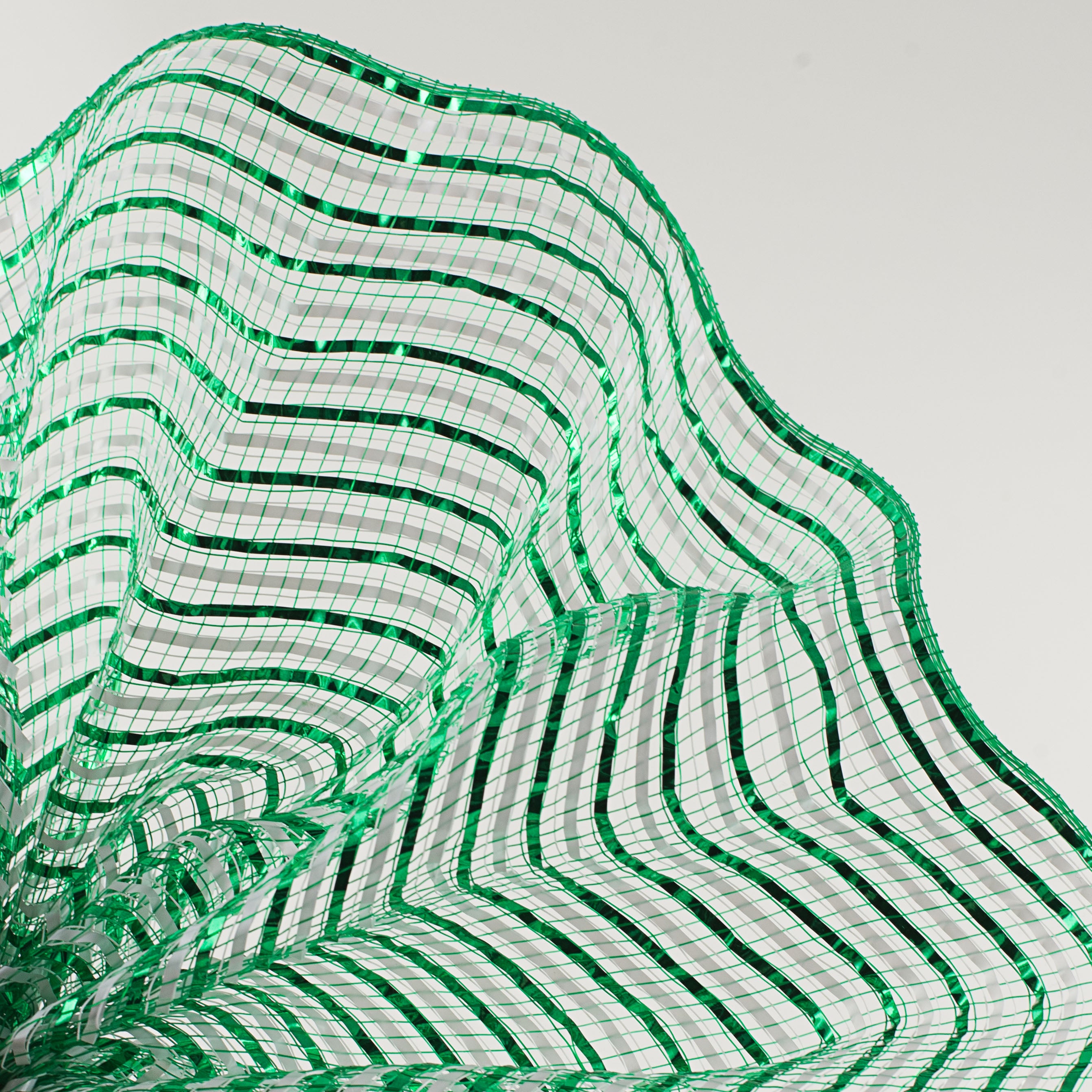 10" Thin Bold Stripe Deco Mesh: Emerald & White