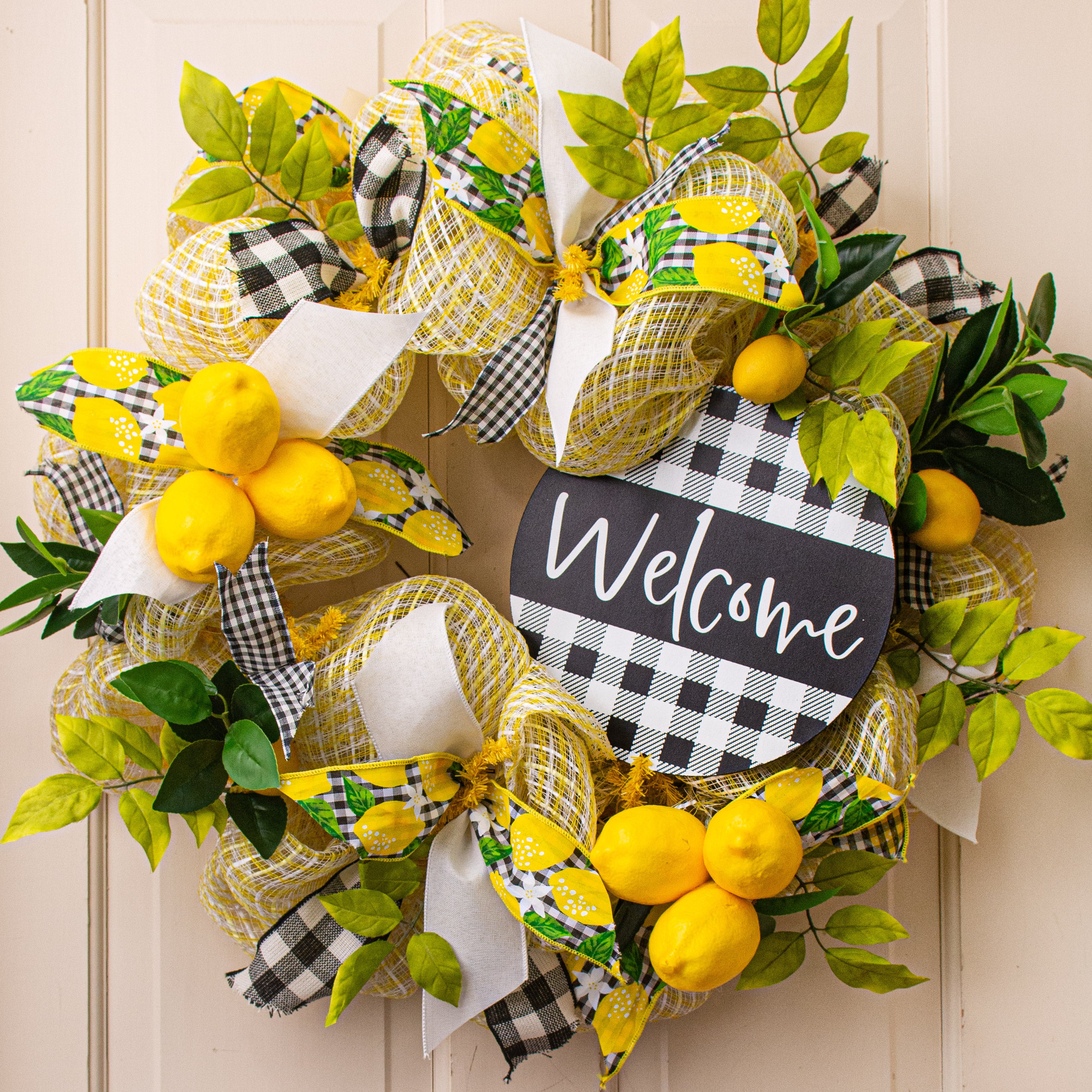 9.4" Round Waterproof Sign: Buffalo Plaid Welcome White & Black