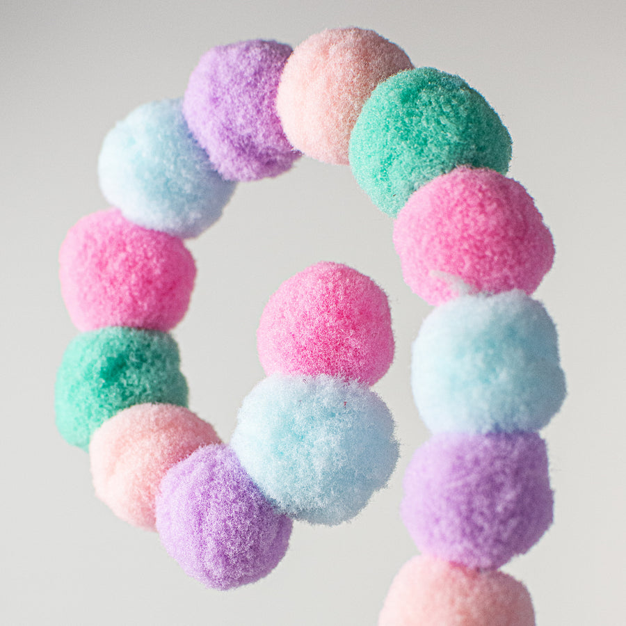 30" Felt Ball Curly Spray: Pastel