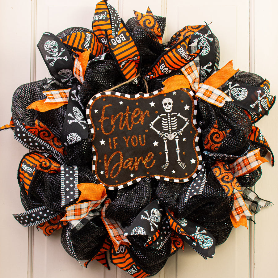 10" Scalloped Wooden Sign: Enter If You Dare Skeleton