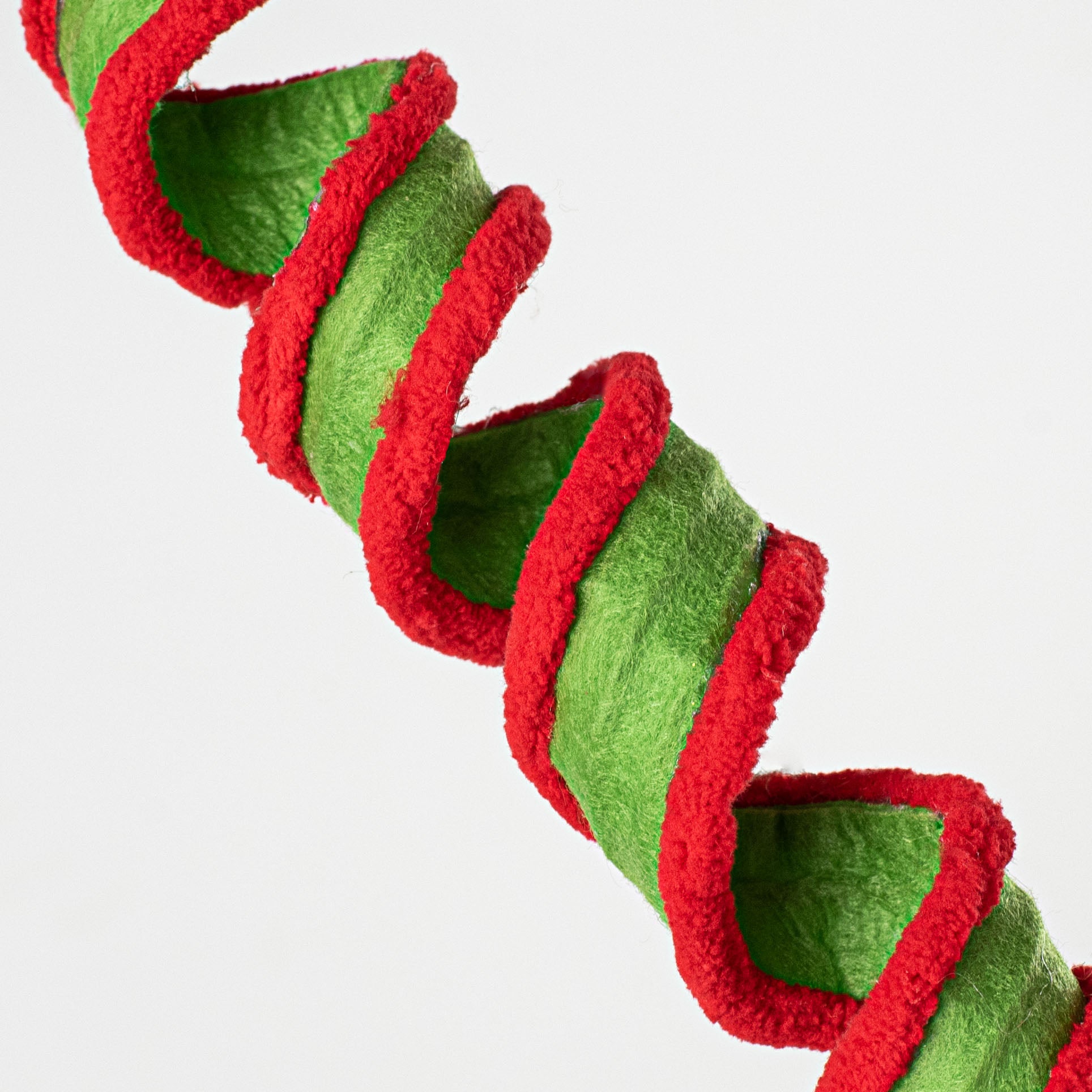 30" Fabric Curly Spray: Red & Green