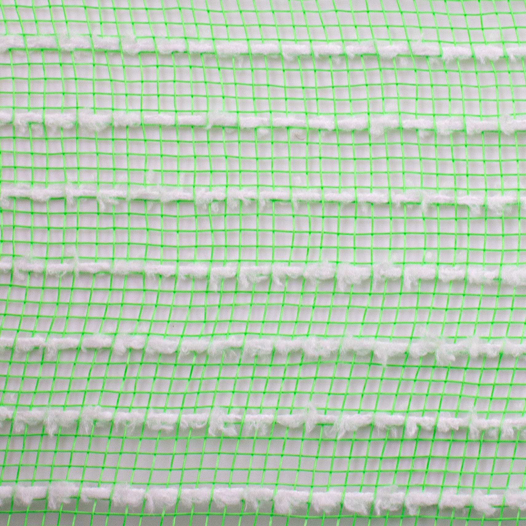 10" Snowdrift Deco Mesh: Lime & White