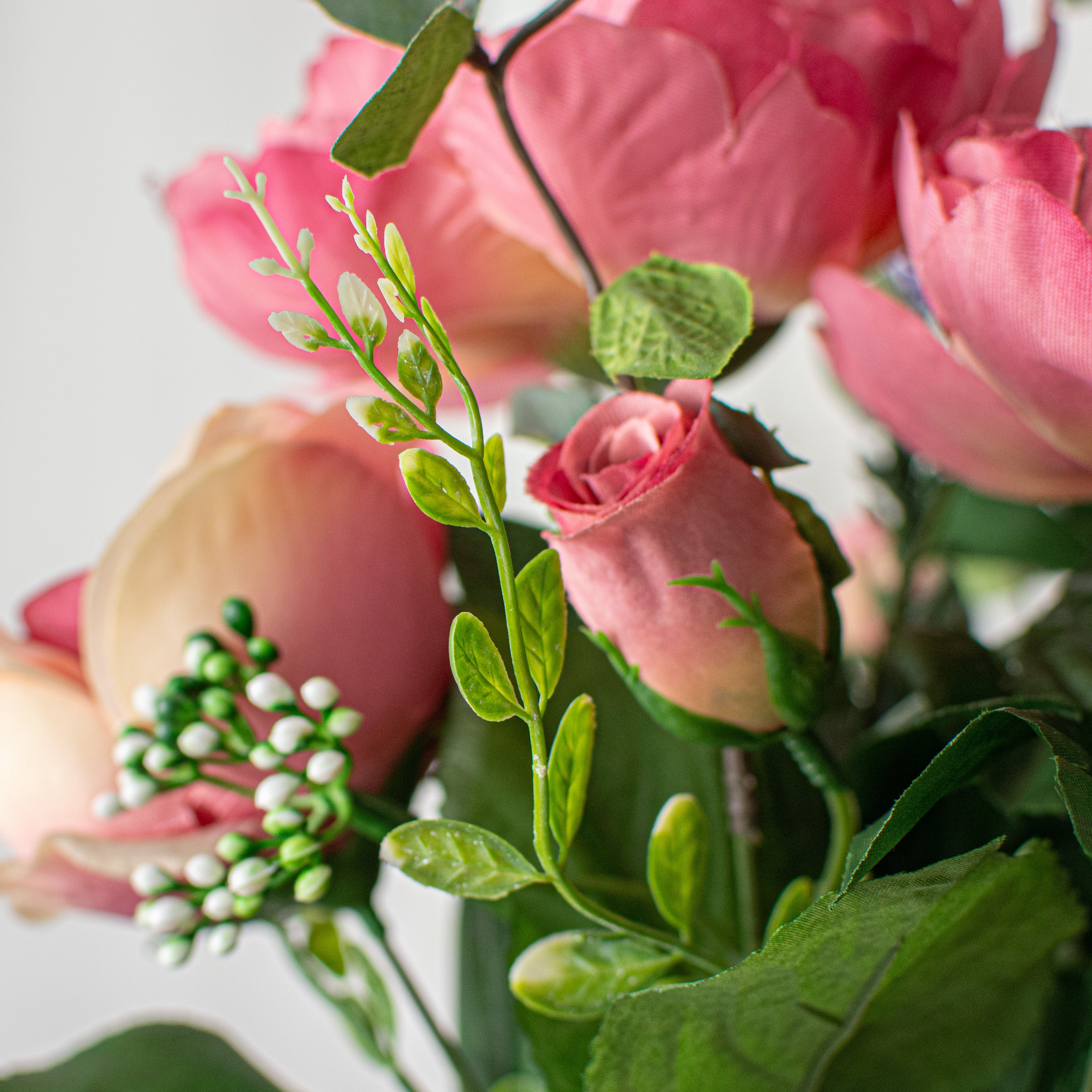 17" Rose, Peony, Lavender Bush: Mauve