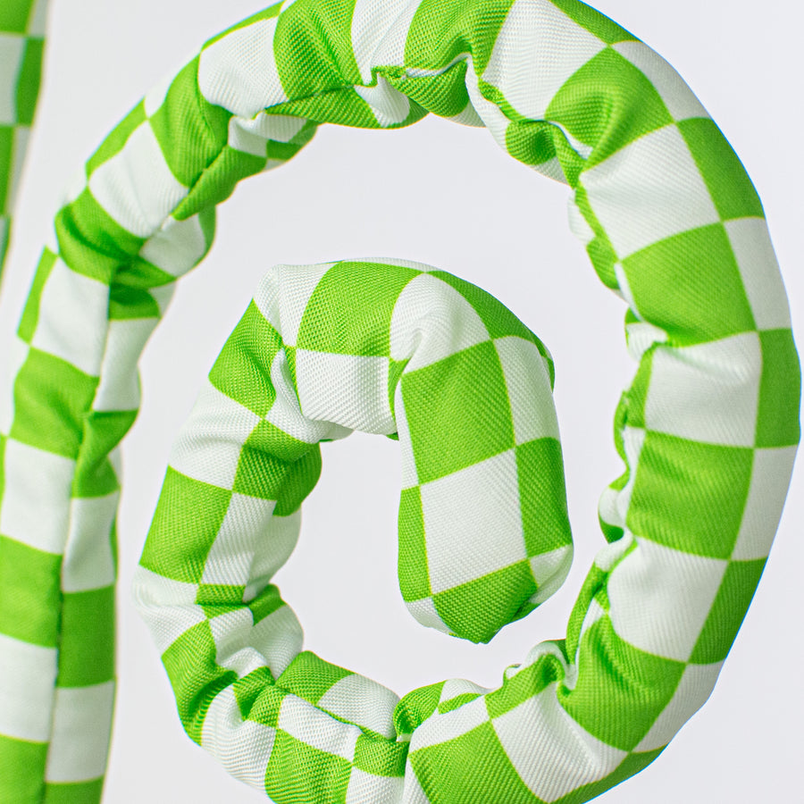 27" Checker Spiral Curl Spray: Green