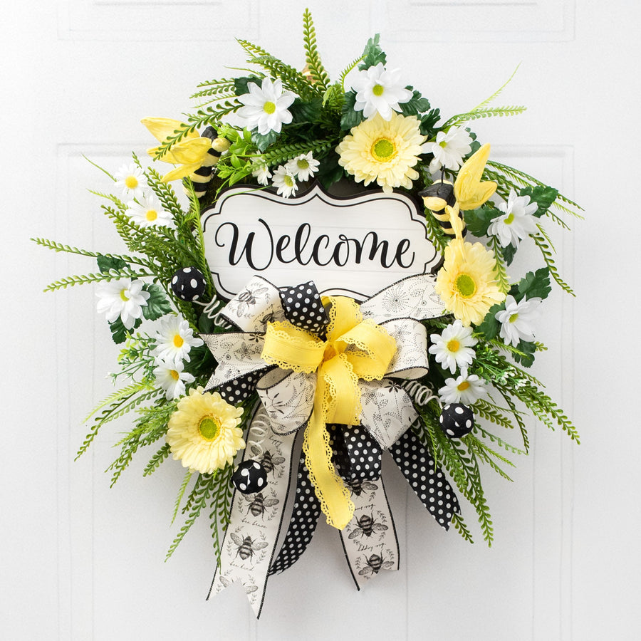 11" Scalloped Waterproof Sign: Welcome White Wood