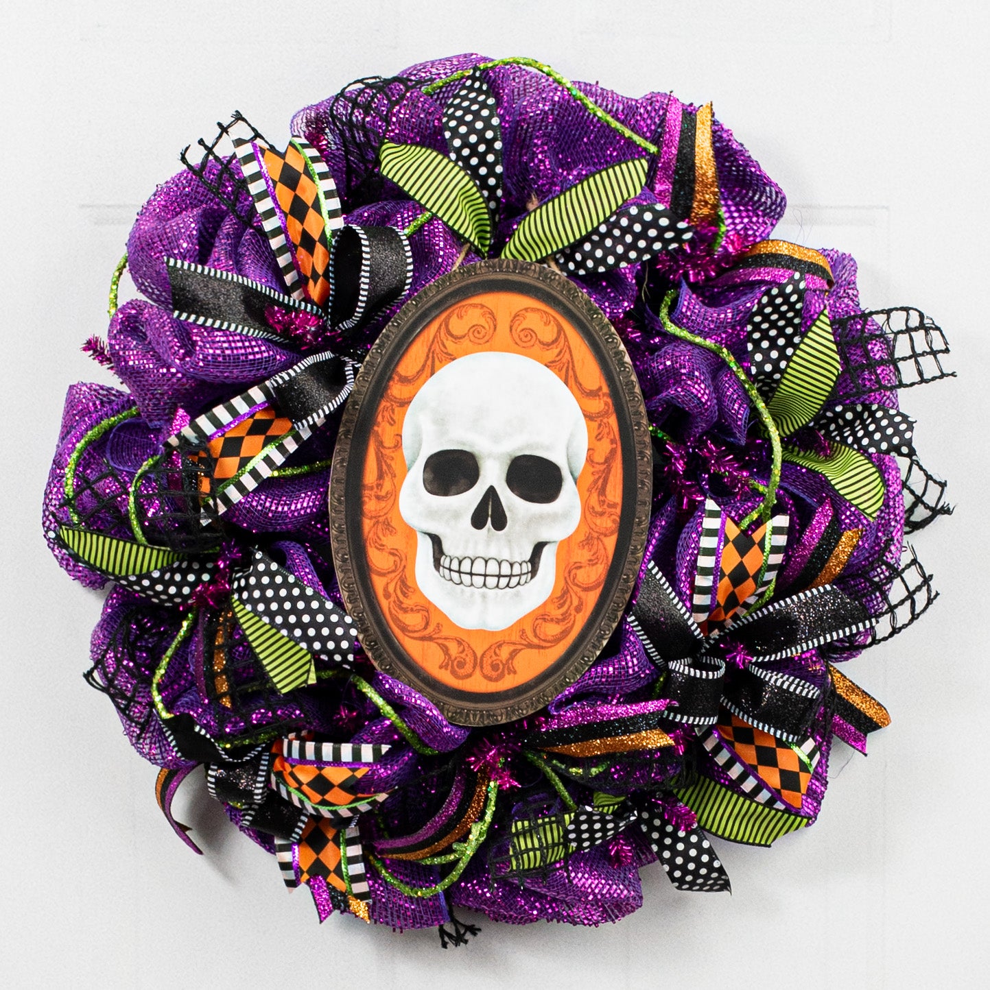 13" Oval Wooden Sign: Framed Skull