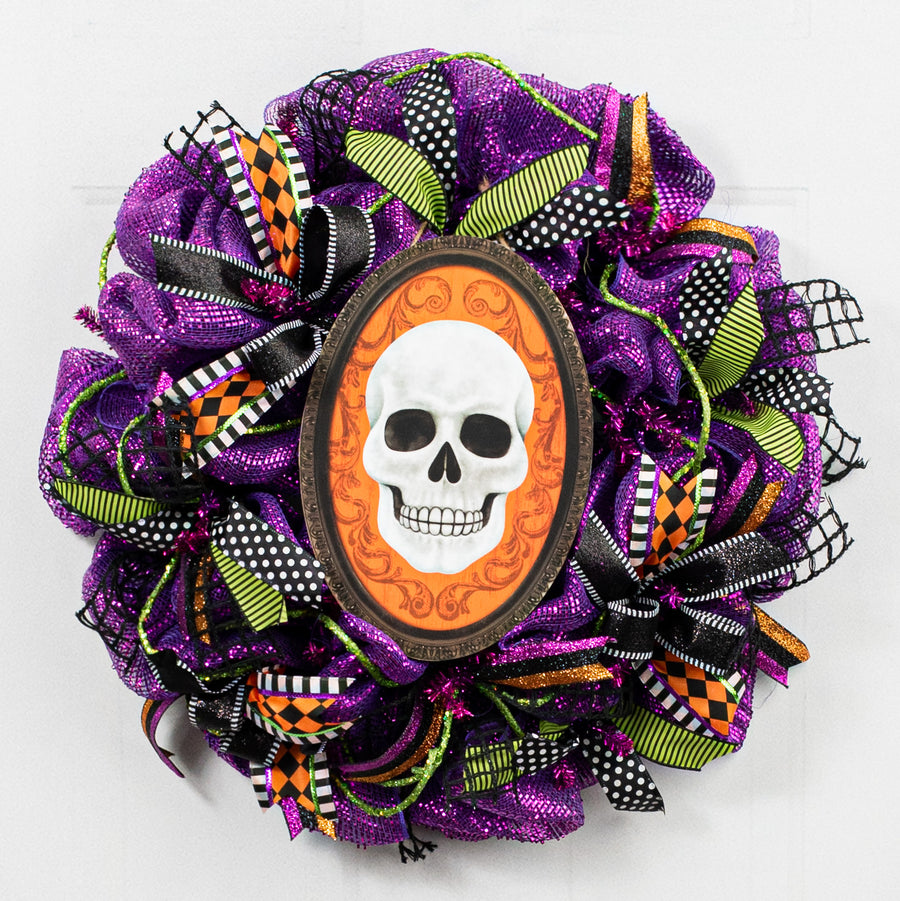 13" Oval Wooden Sign: Framed Skull