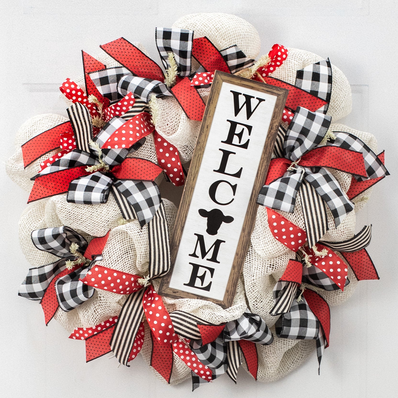 15" Wooden Sign: Farmhouse Cow Welcome