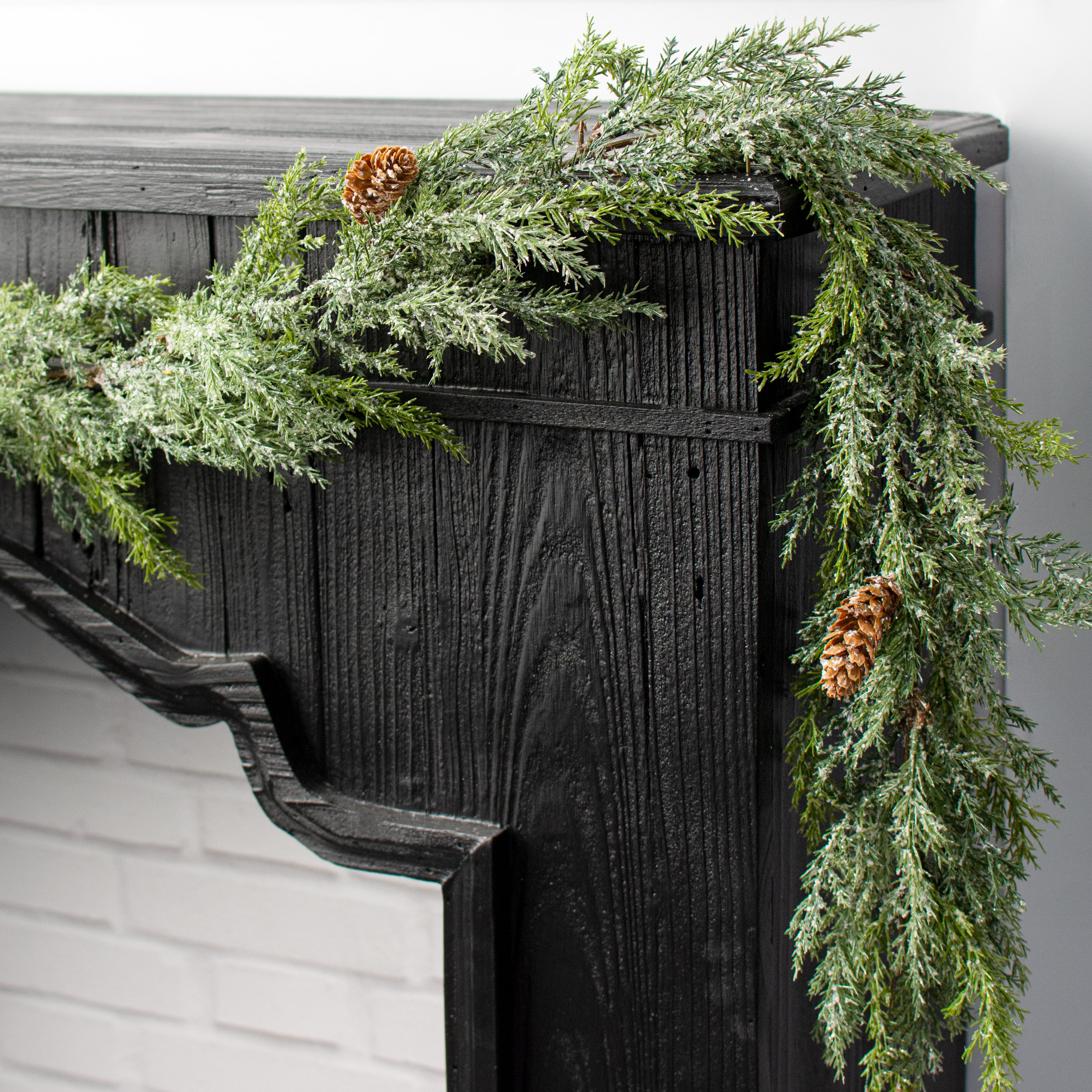 5.5' Frosted Arborvitae Pine Garland