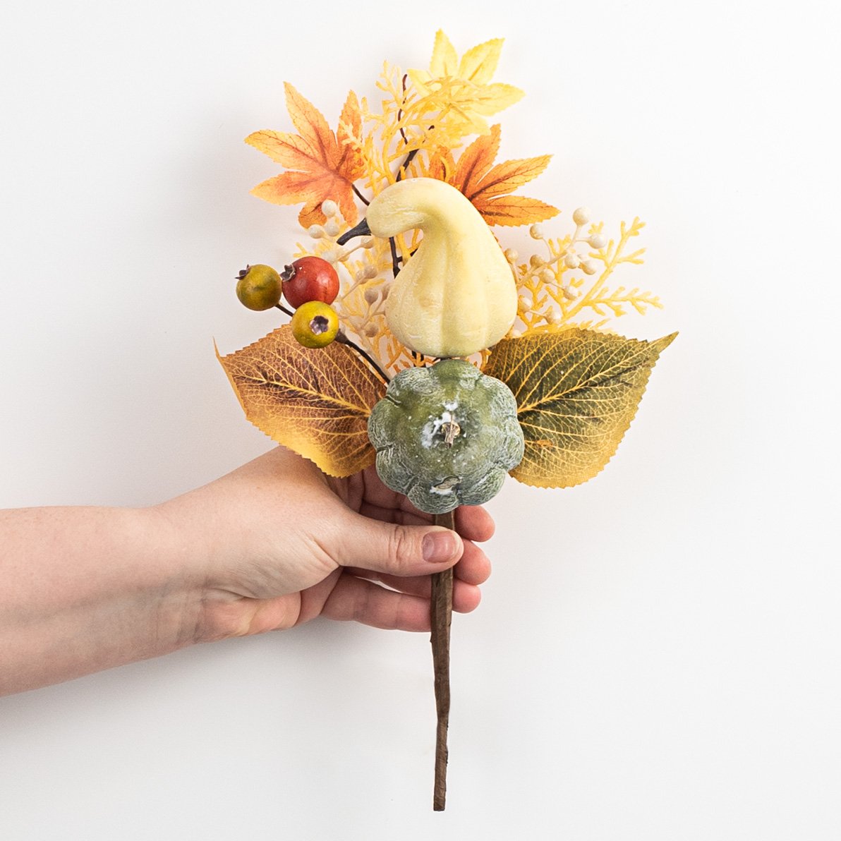 13" Pumpkin, Gourd, Berry, Leaves Pick: Fall