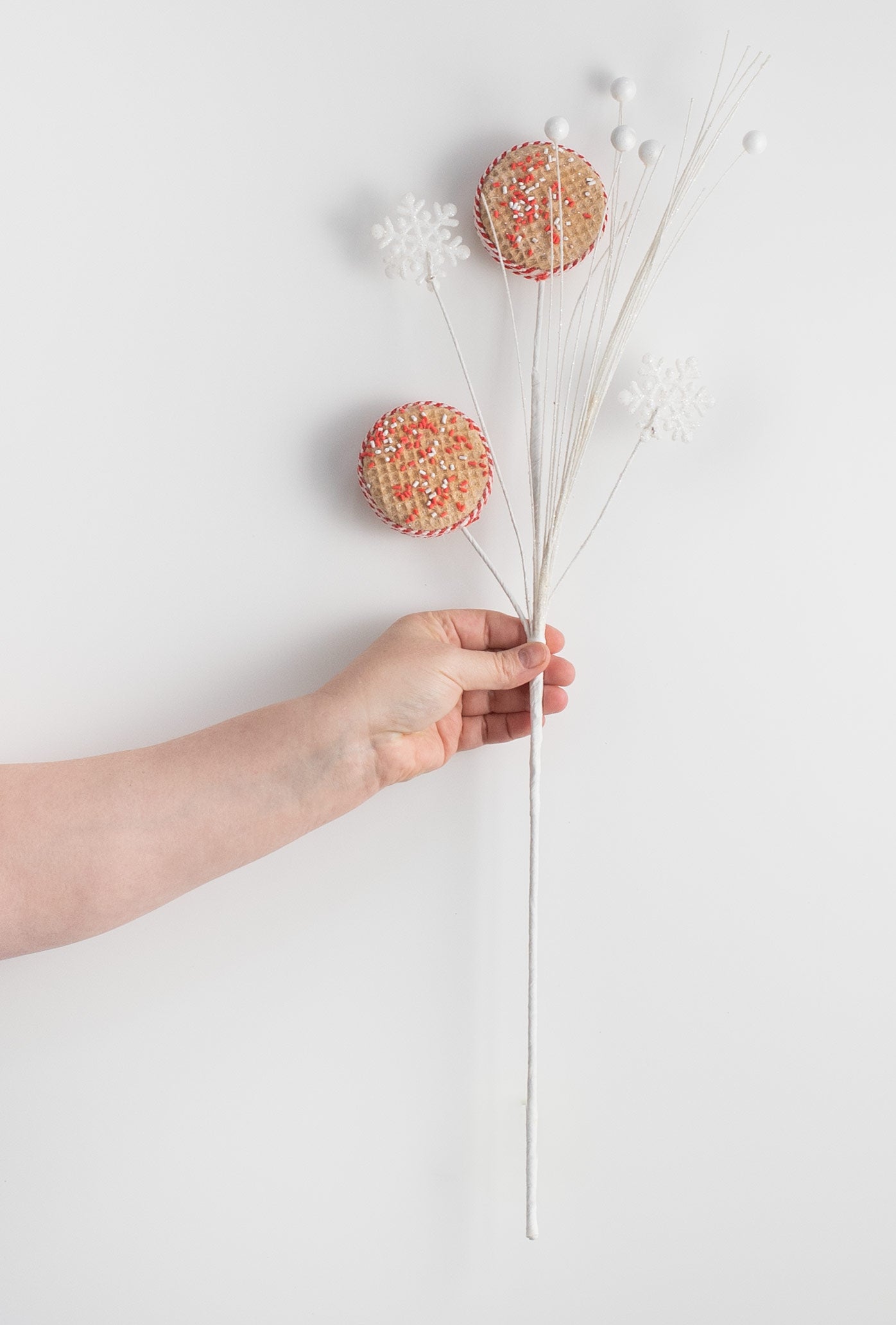 18" Peppermint Macaron Pick
