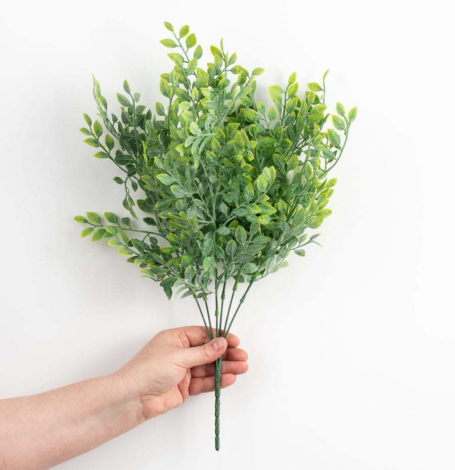 17" Green Leaf Foliage Bush