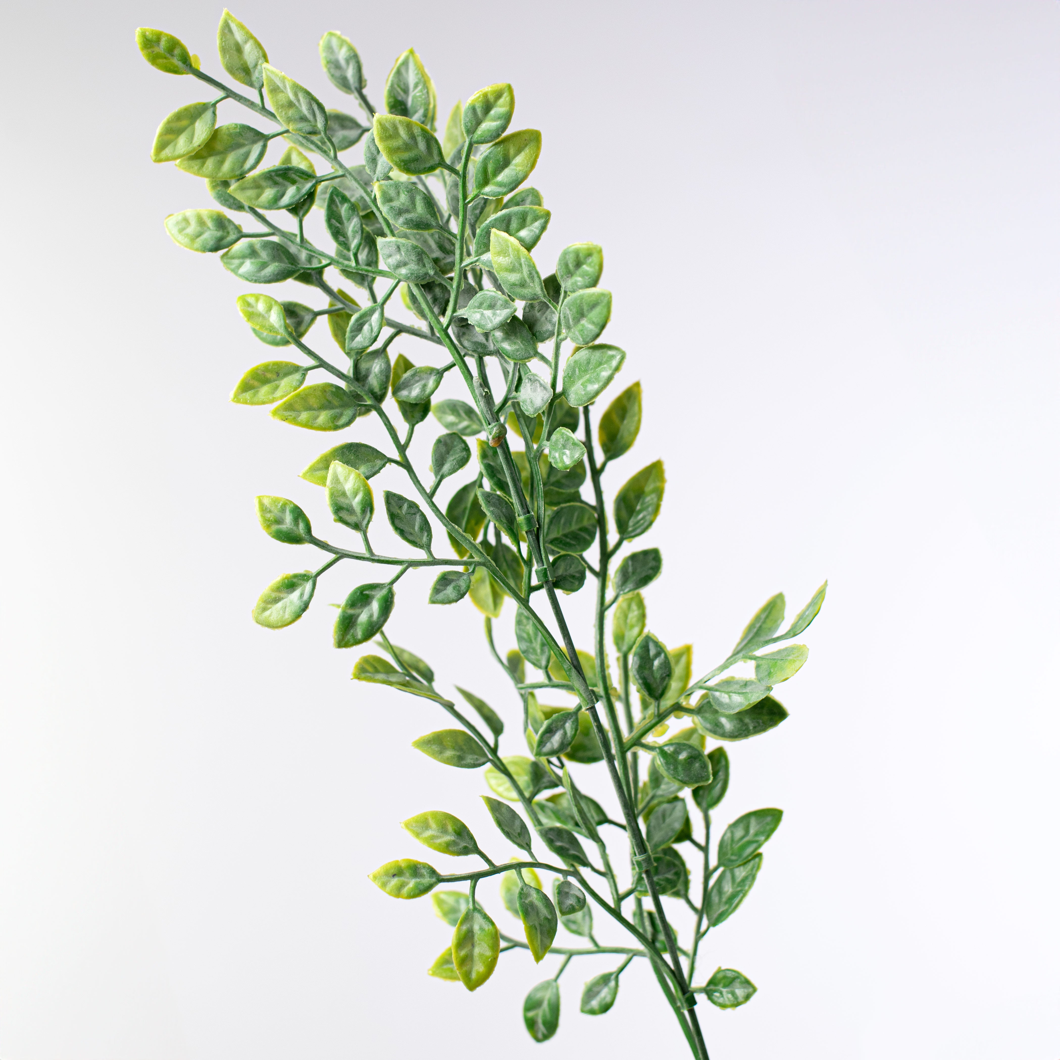 17" Green Leaf Foliage Bush