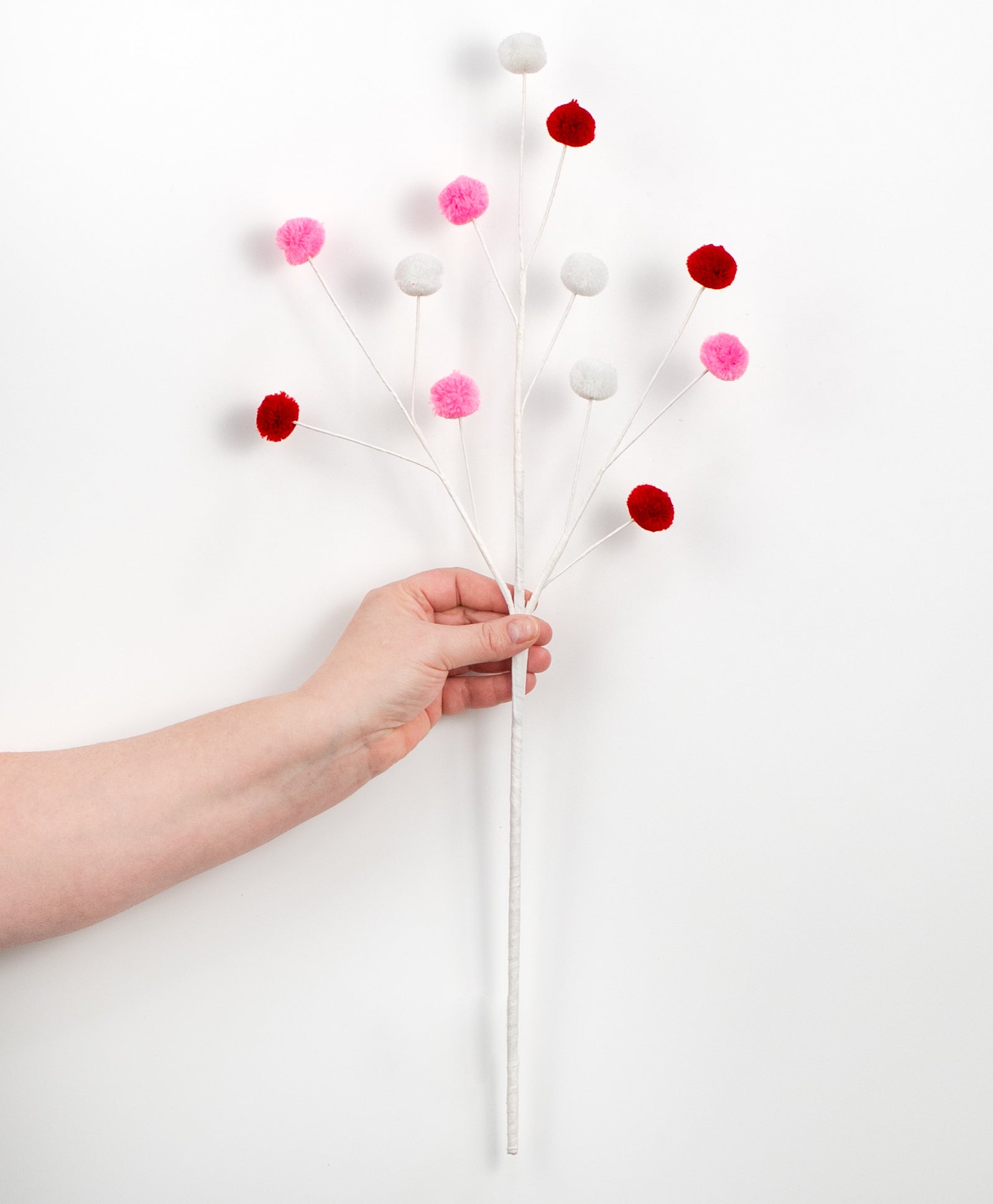 23" 3-Color Pom Pom Spray: Red, White, Light Pink