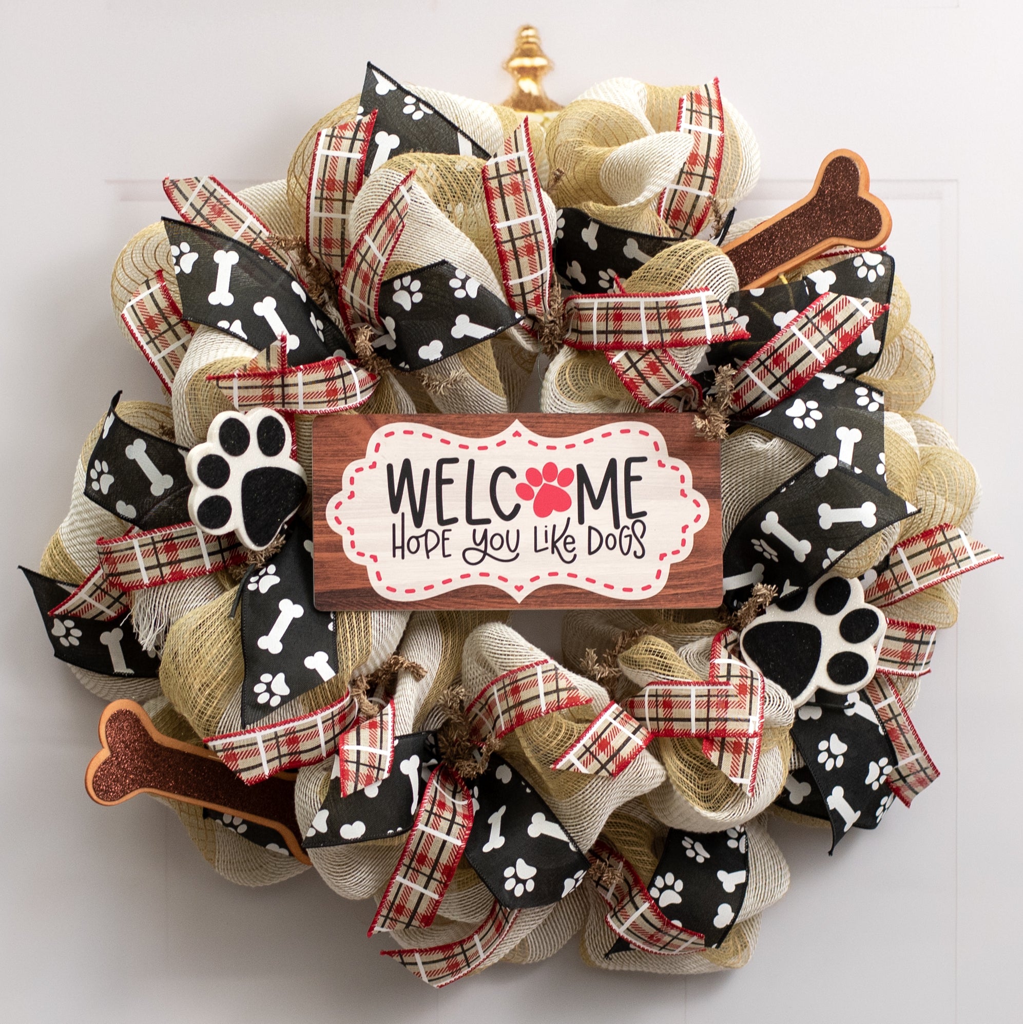 10.5" Waterproof Sign: Scalloped Hope You Like Dogs
