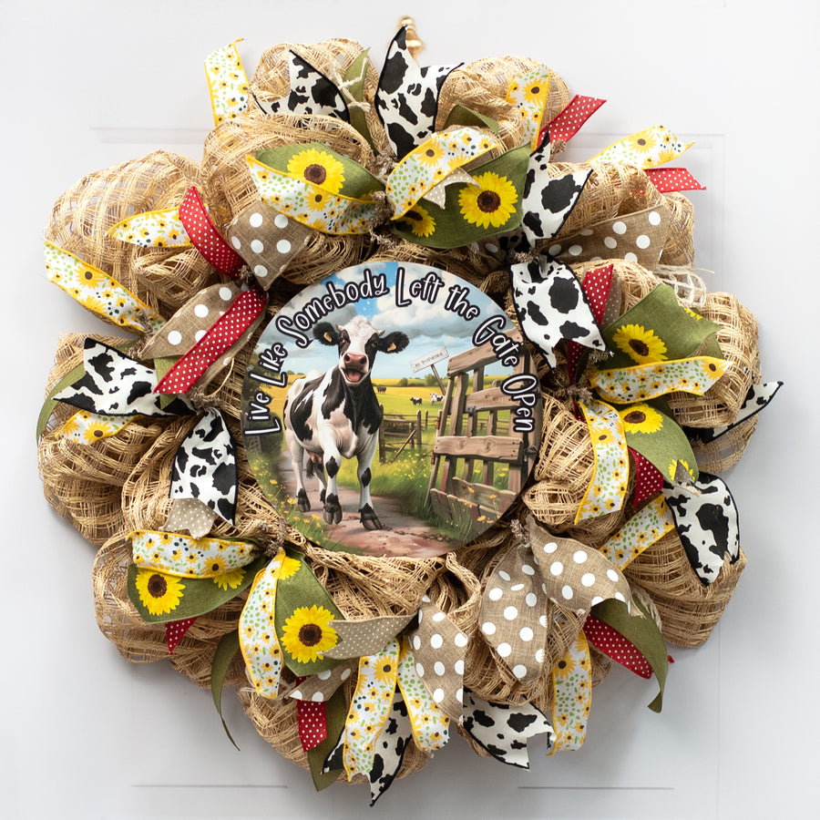 10.5" Round Waterproof Sign: Gate Open Cow