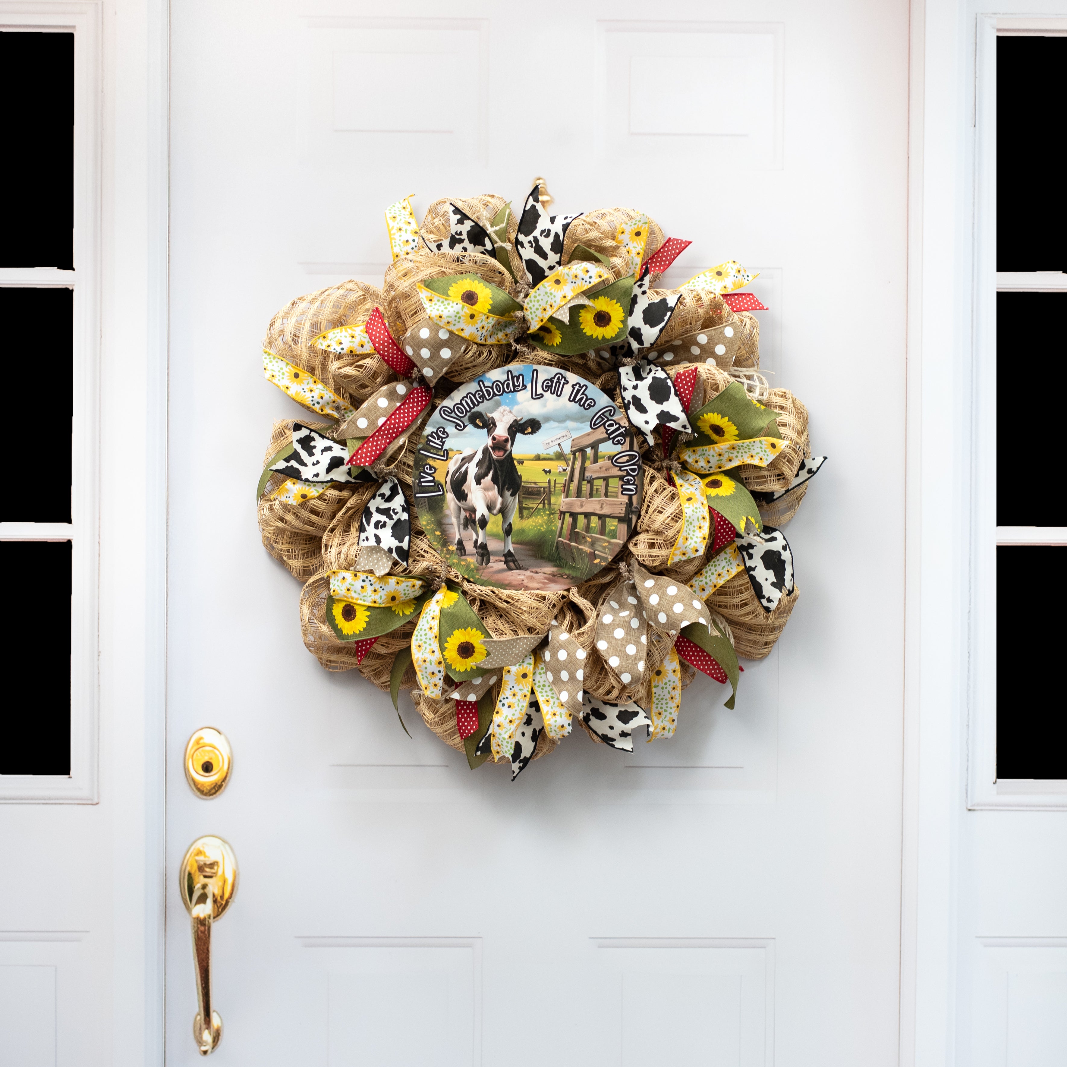 10.5" Round Waterproof Sign: Gate Open Cow