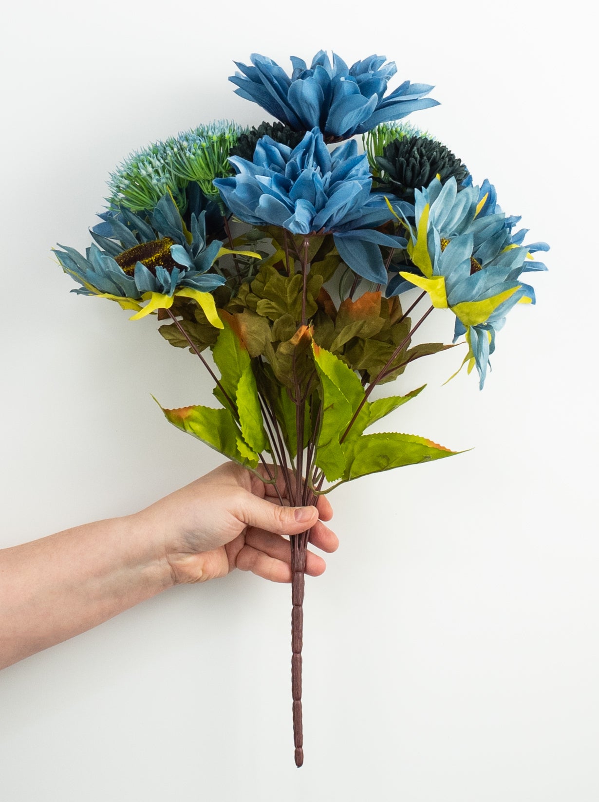 19" Mixed Dahlia Sunflower Bush: Blues