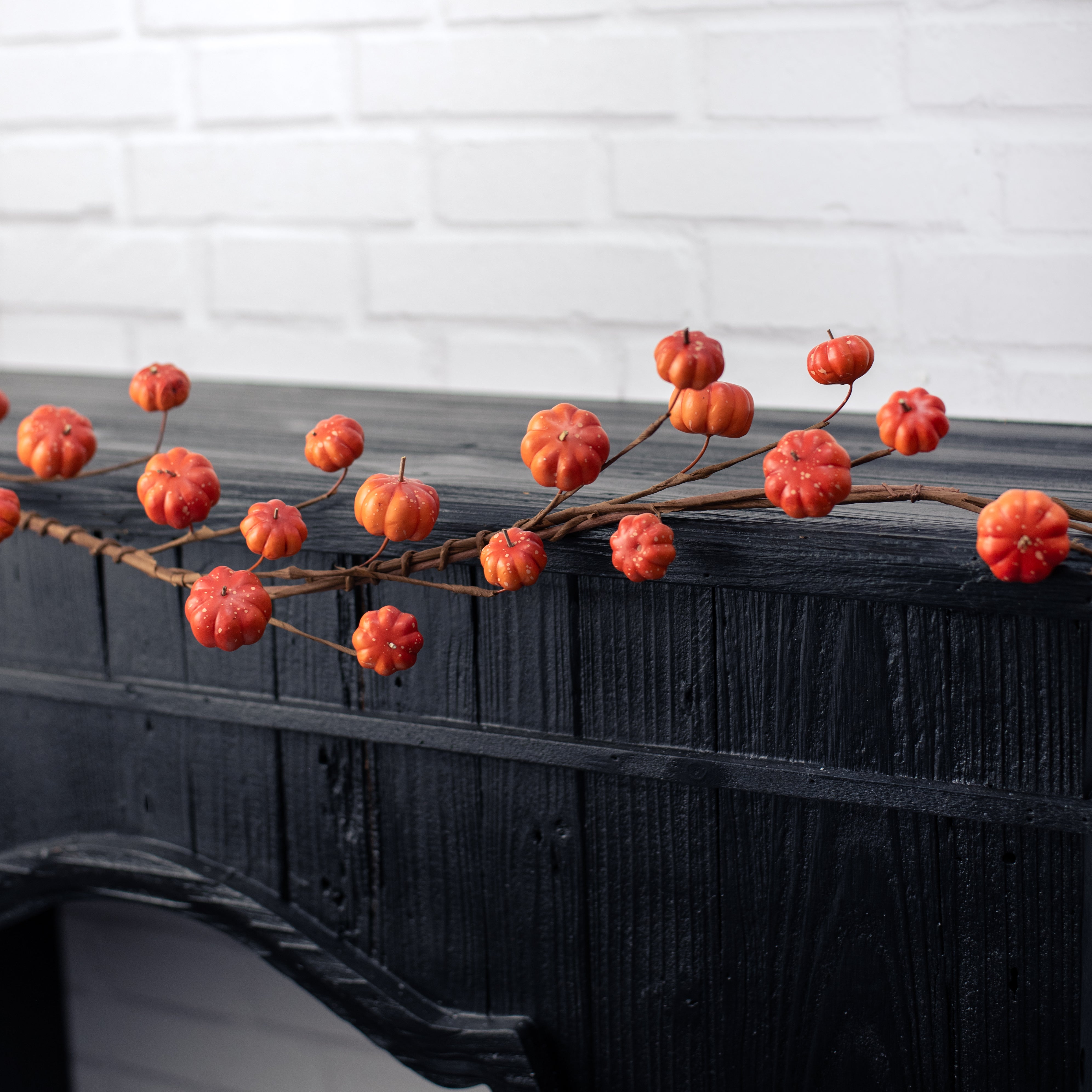 4' Mini Polka Dot Pumpkins Garland