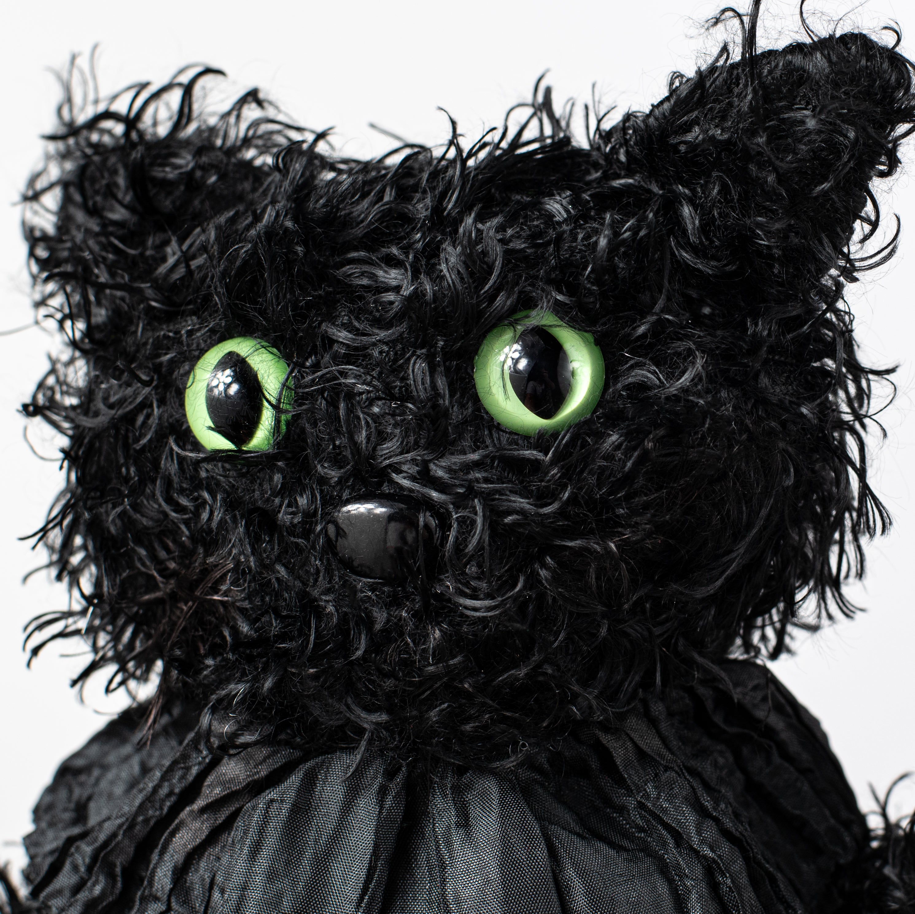 18" Furry Fabric Black Cat Sitter