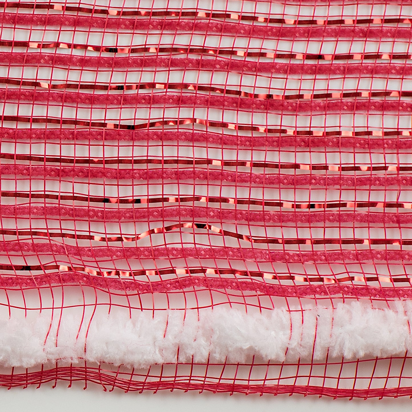 10" Metallic Fat Snow Edge Breeze Mesh: Red (5 Yards)