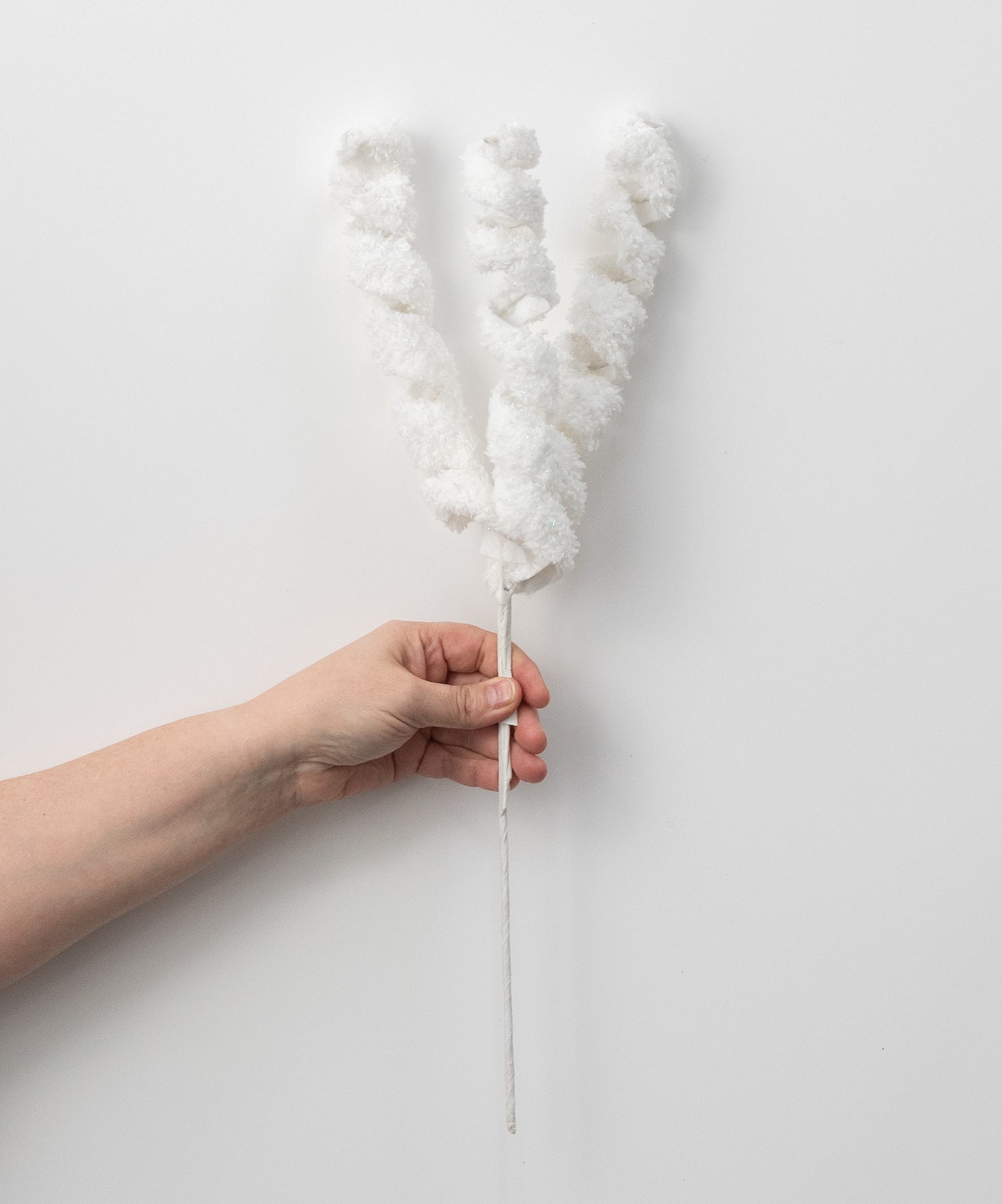 19" Fuzzy Fabric Ribbon Curls Spray: Iridescent White