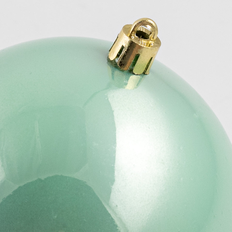 100MM Seamless Plastic Ball Ornament: Pearl Mint Green (Set of 4)