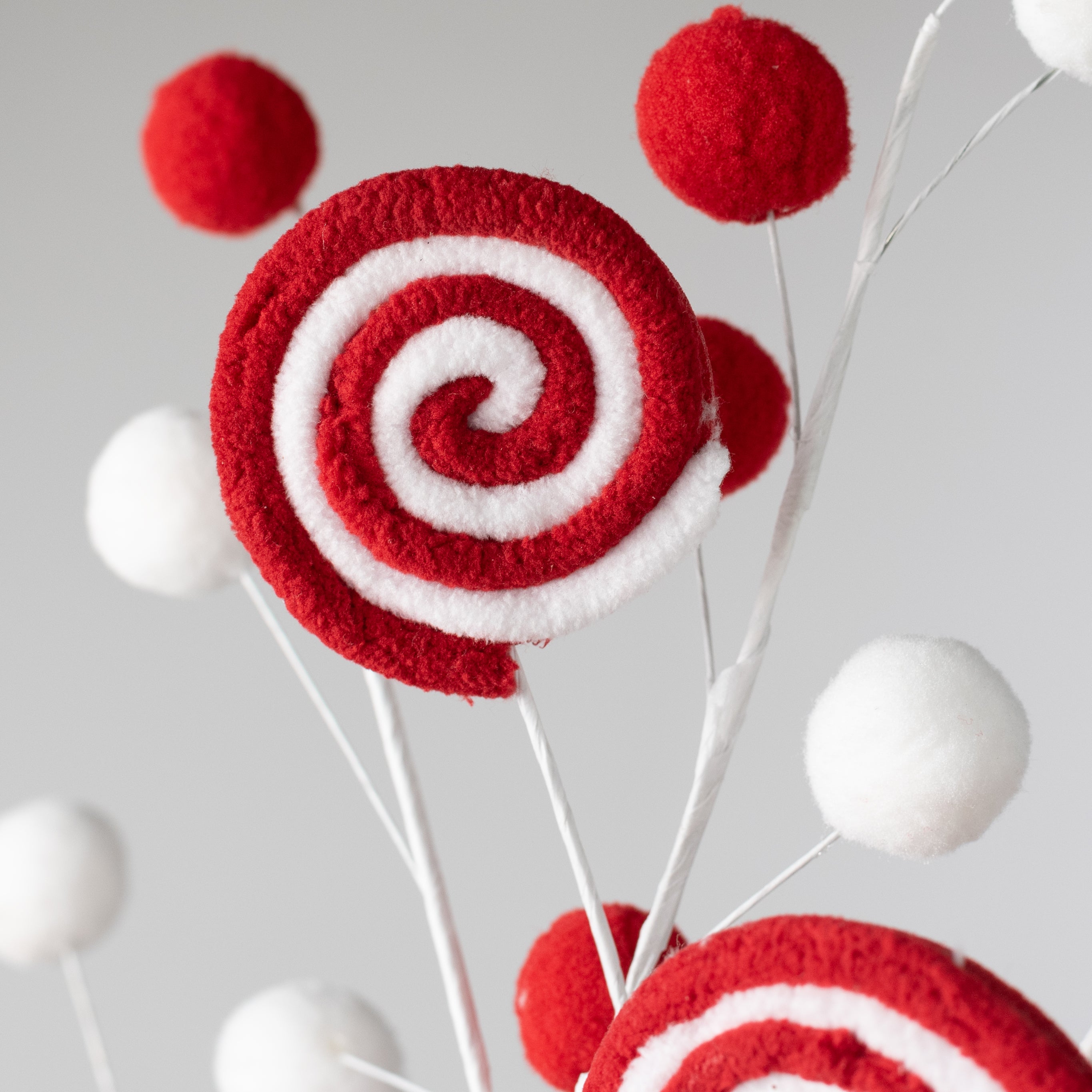 24" Chenille Lollipop & Ball Spray: Red & White