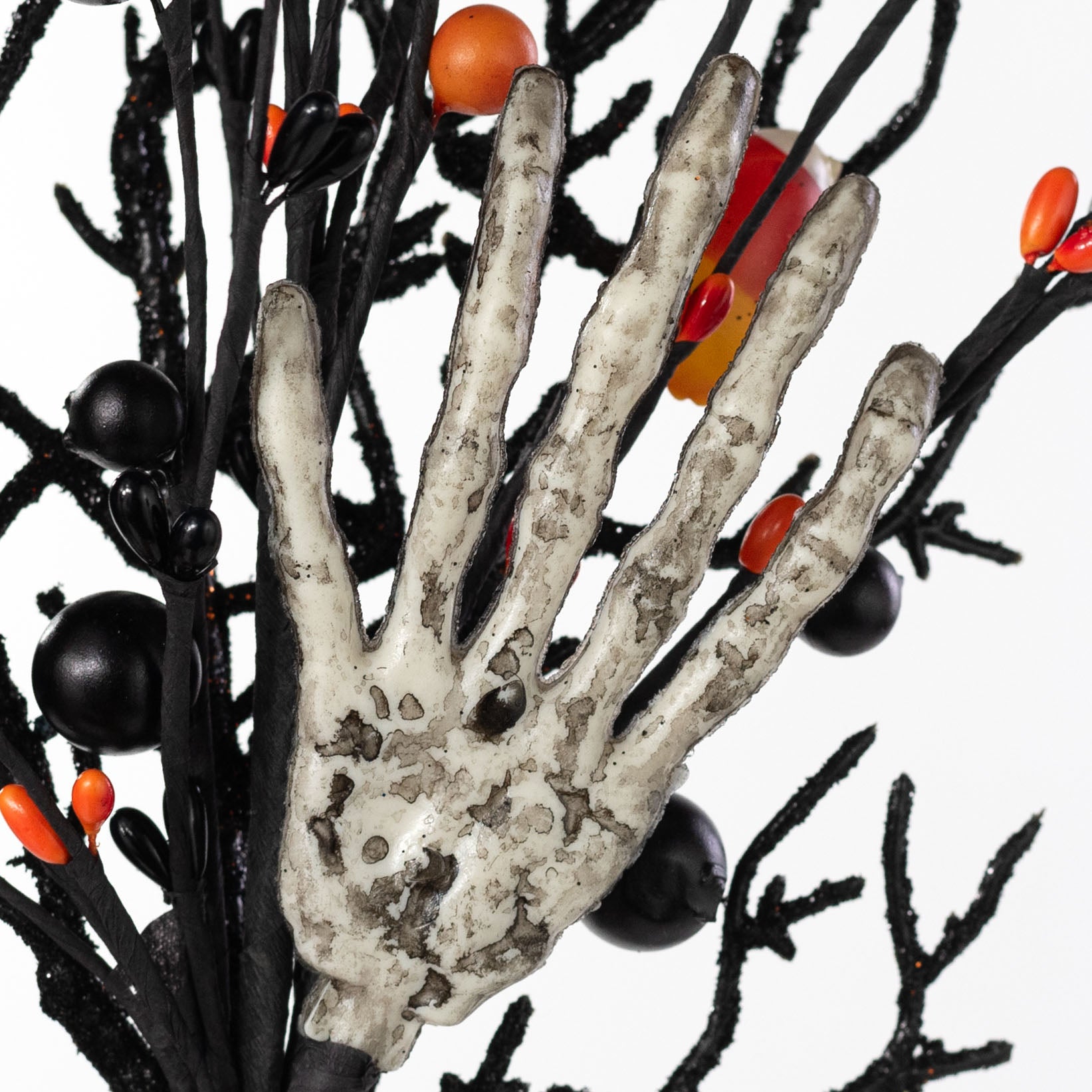 16" Berries, Pips & Skeleton Hand Pick