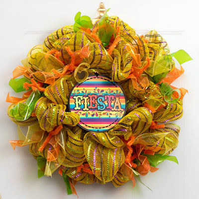 8" Round Metal Sign: Fiesta