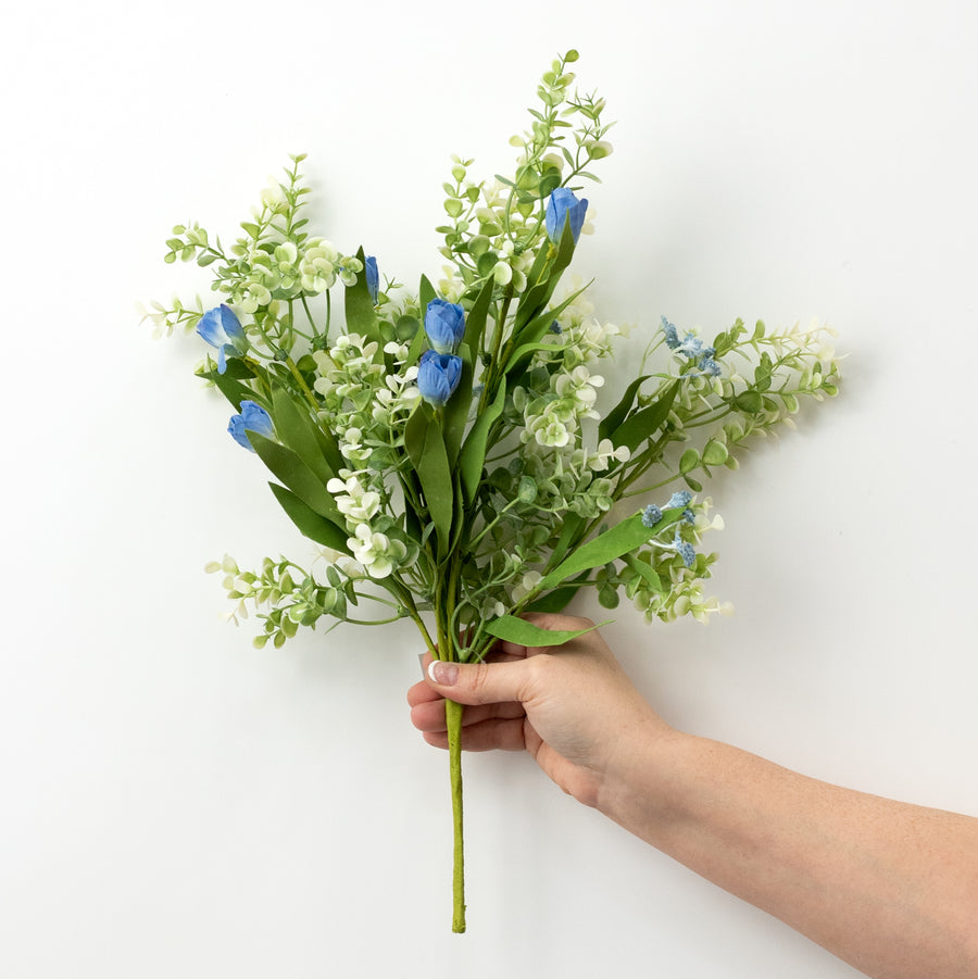 17" Mixed Wild Boxwood Pick: Blue